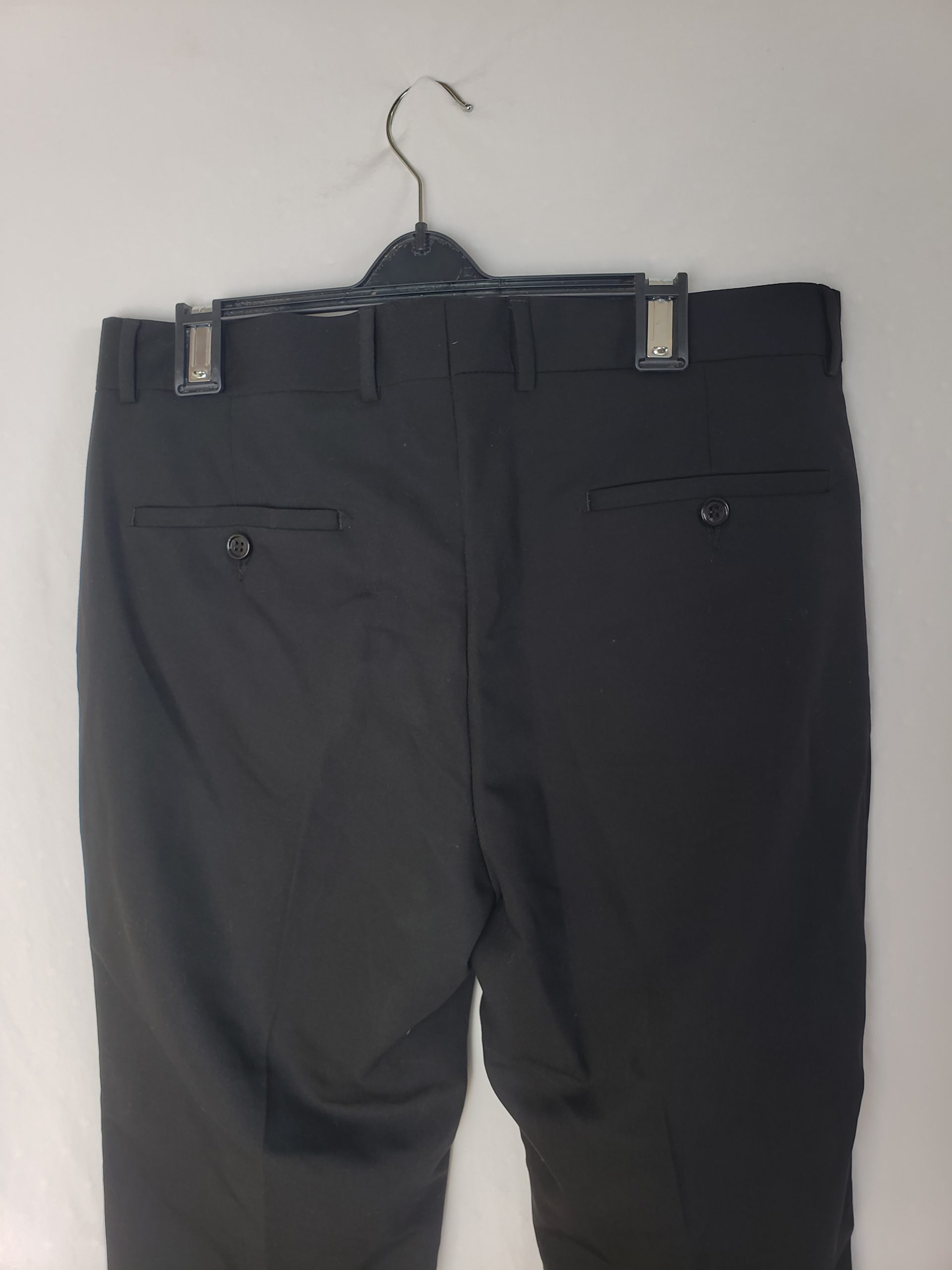 Чорні класичні брюки для офісу та повсякденного носіння - універсальний стиль на кожен день 3 Чорні класичні брюки для офісу та повсякденного носіння - універсальний стиль на кожен день - Зображення 3