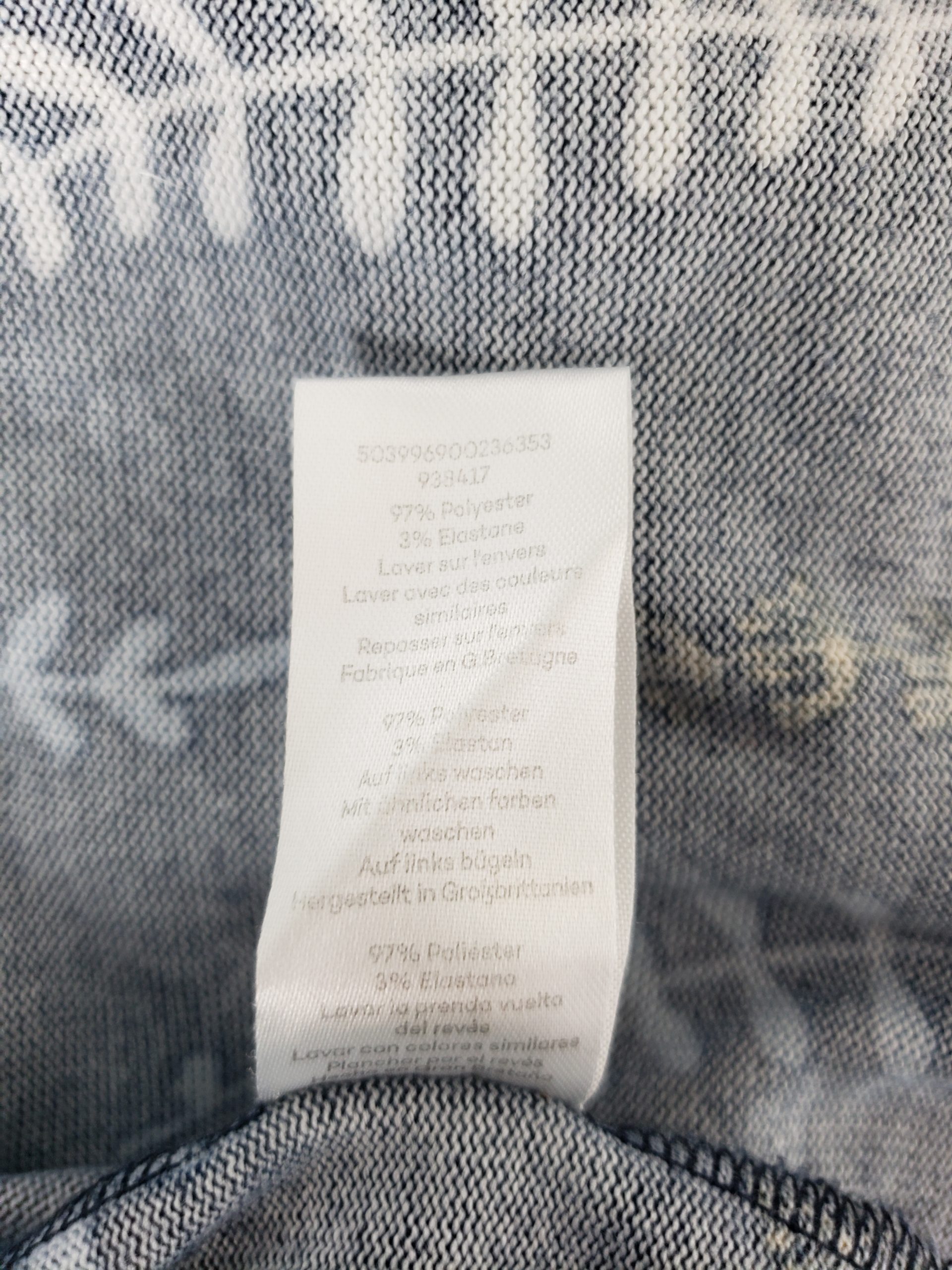 Синя сукня XL з рослинним принтом - вживаний одяг з поліестеру в ідеальному стані 4 Синя сукня XL з рослинним принтом - вживаний одяг з поліестеру в ідеальному стані - Зображення 4