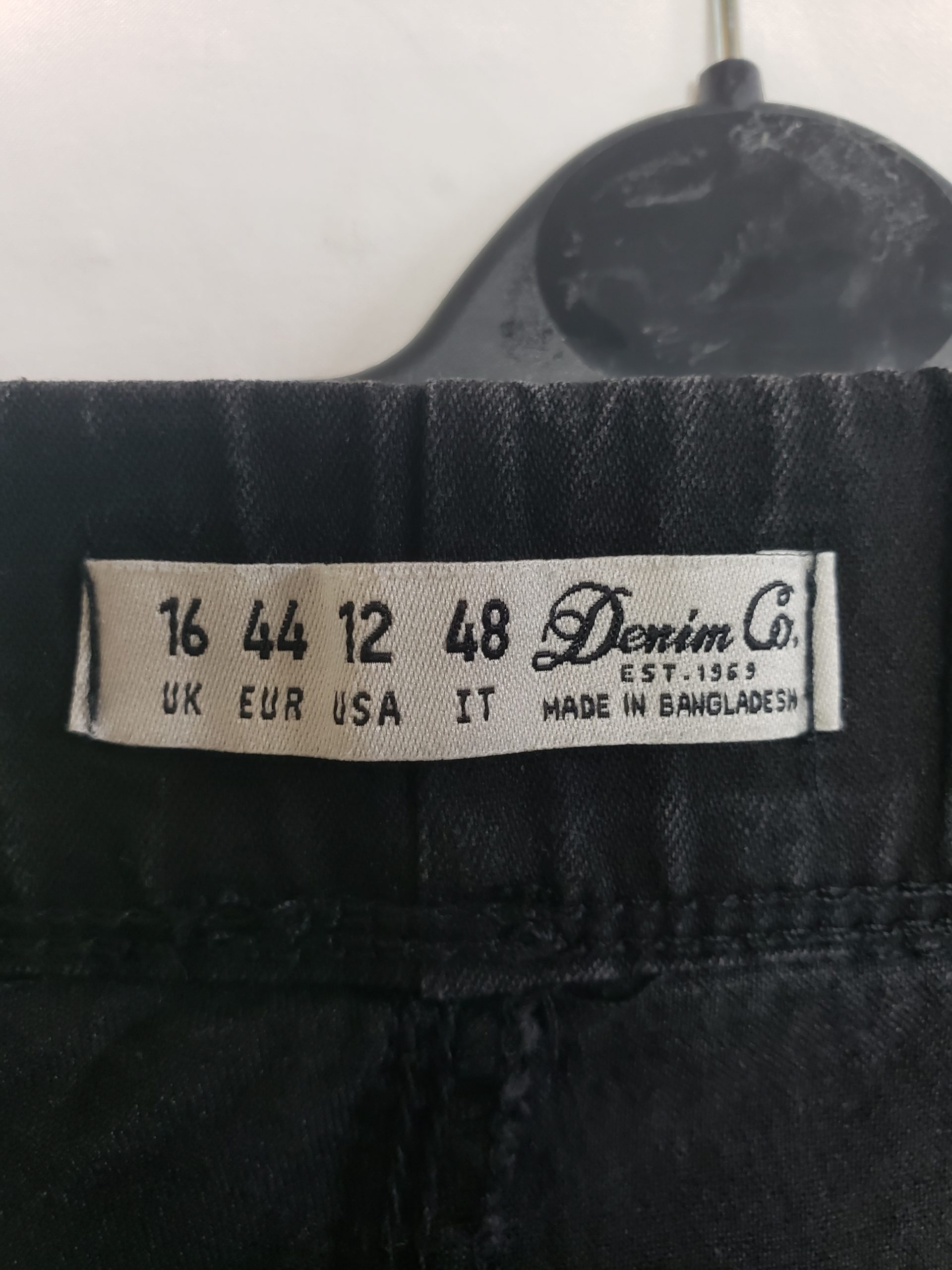 Чорні жіночі джинси Denim Co. з бавовни - класичні штани в ідеальному стані 7 Чорні жіночі джинси Denim Co. з бавовни - класичні штани в ідеальному стані - Зображення 7