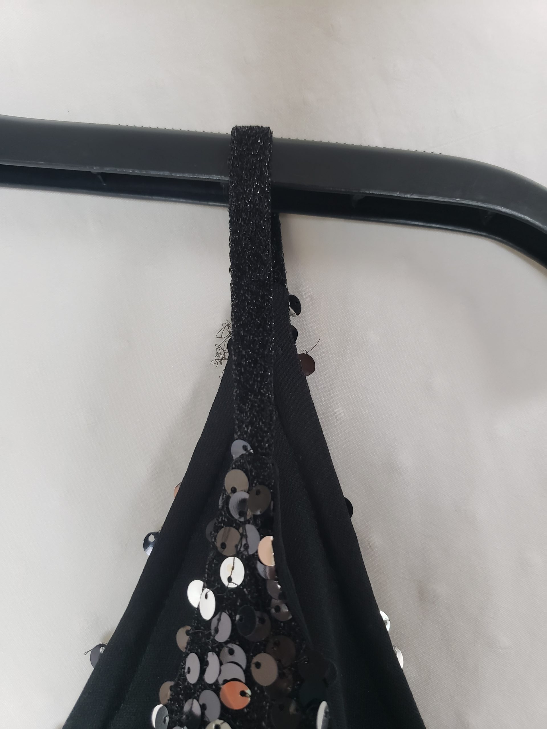 Чорний топ з паєтками Next - святковий одяг для вечірок та особливих випадків розмір 44 3 Чорний топ з паєтками Next - святковий одяг для вечірок та особливих випадків розмір 44 - Зображення 3