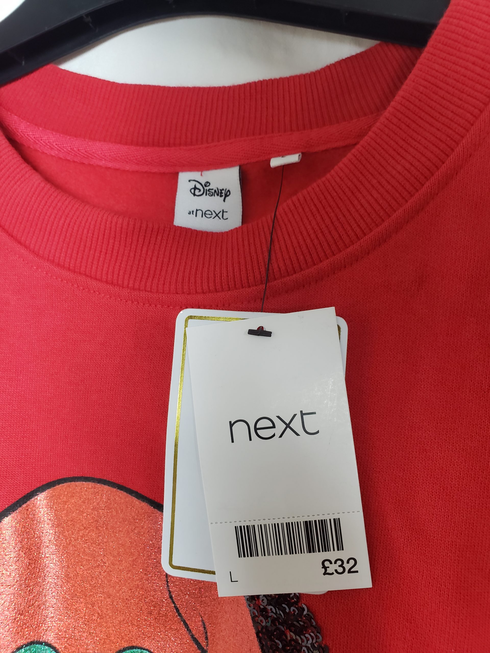 Стильний червоний светшот Disney з вишивкою - модний новорічний одяг для елегантного образу 5 Стильний червоний светшот Disney з вишивкою - модний новорічний одяг для елегантного образу - Зображення 5