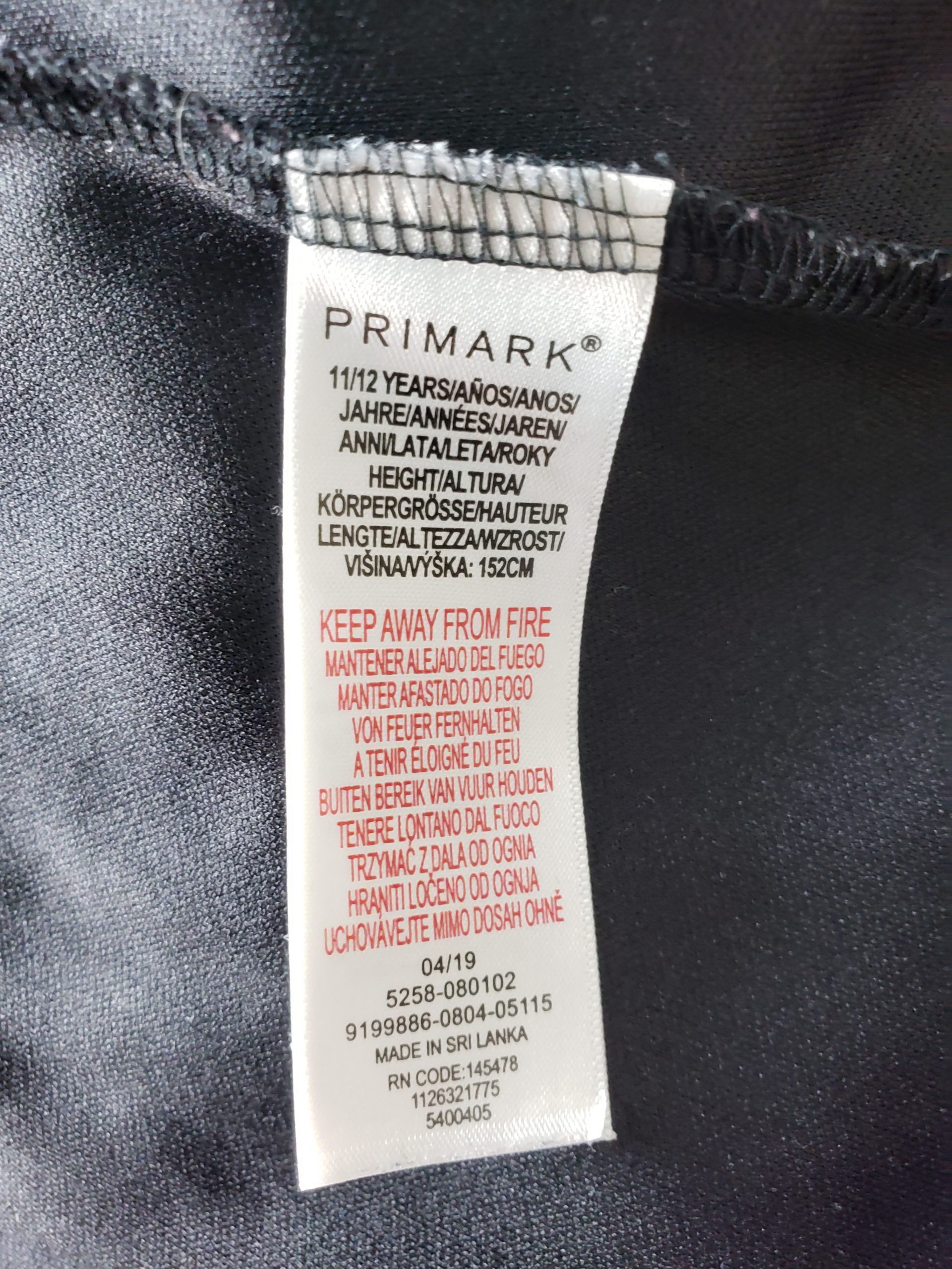 Чорна сукня з квітковим принтом для дівчинки 11-12 років - стильний одяг на кожен день та свята 10 Чорна сукня з квітковим принтом для дівчинки 11-12 років - стильний одяг на кожен день та свята - Зображення 10