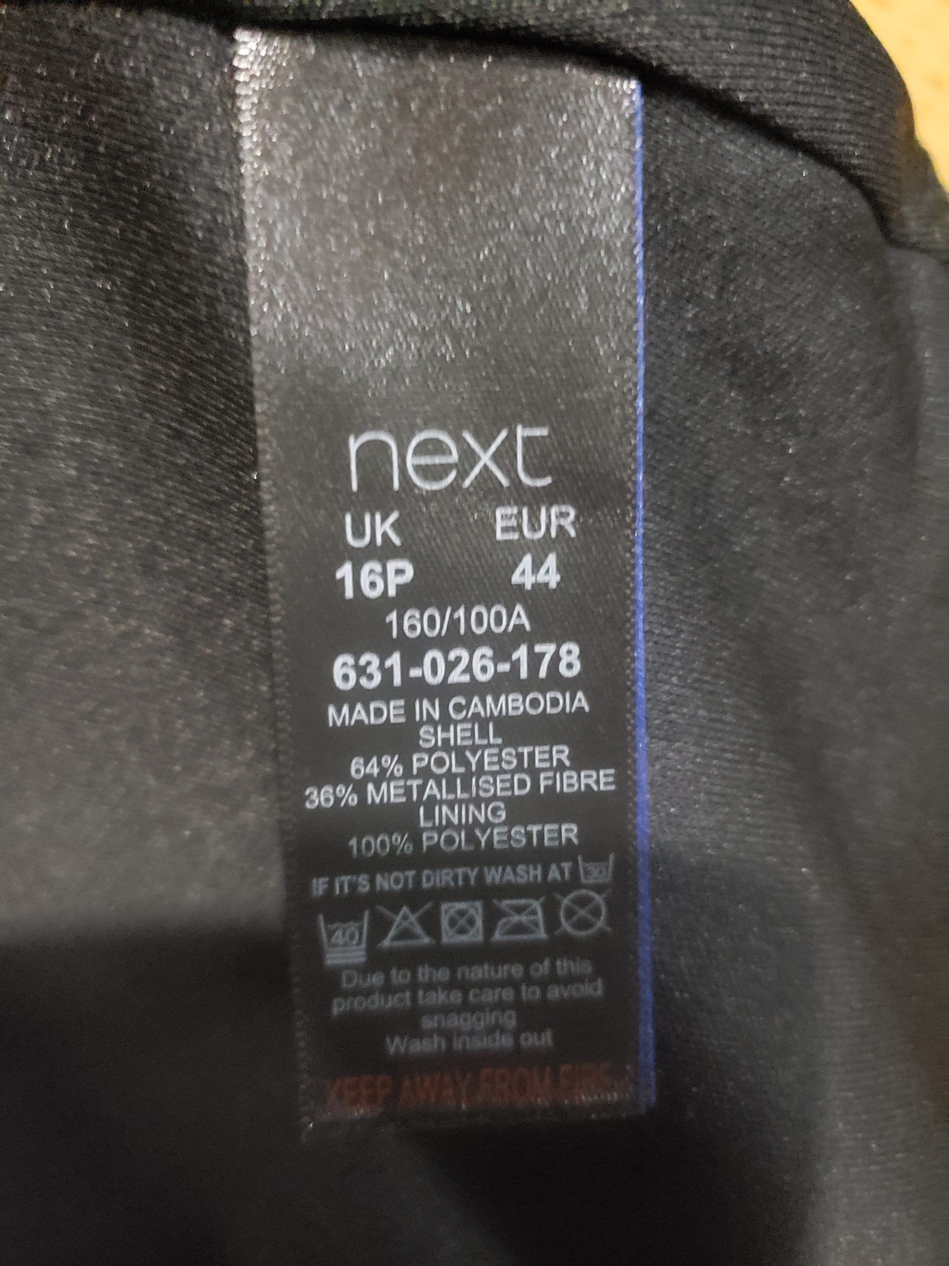 Чорний топ з паєтками Next - святковий одяг для вечірок та особливих випадків розмір 44 5 Чорний топ з паєтками Next - святковий одяг для вечірок та особливих випадків розмір 44 - Зображення 5