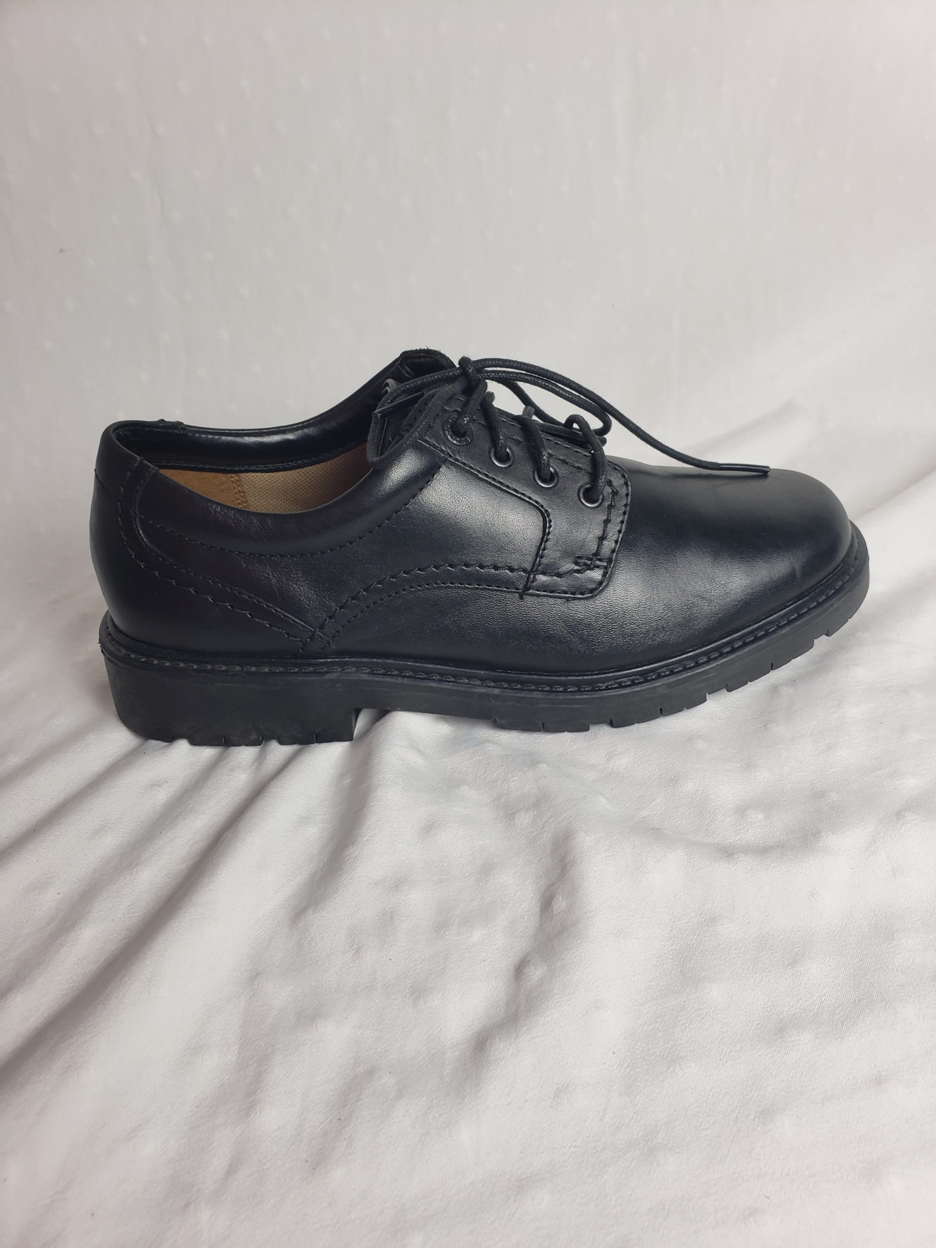 Жіночі шкіряні туфлі Clarks 39 розмір - осіннє взуття для офісу та повсякденного носіння 3 Жіночі шкіряні туфлі Clarks 39 розмір - осіннє взуття для офісу та повсякденного носіння - Зображення 3