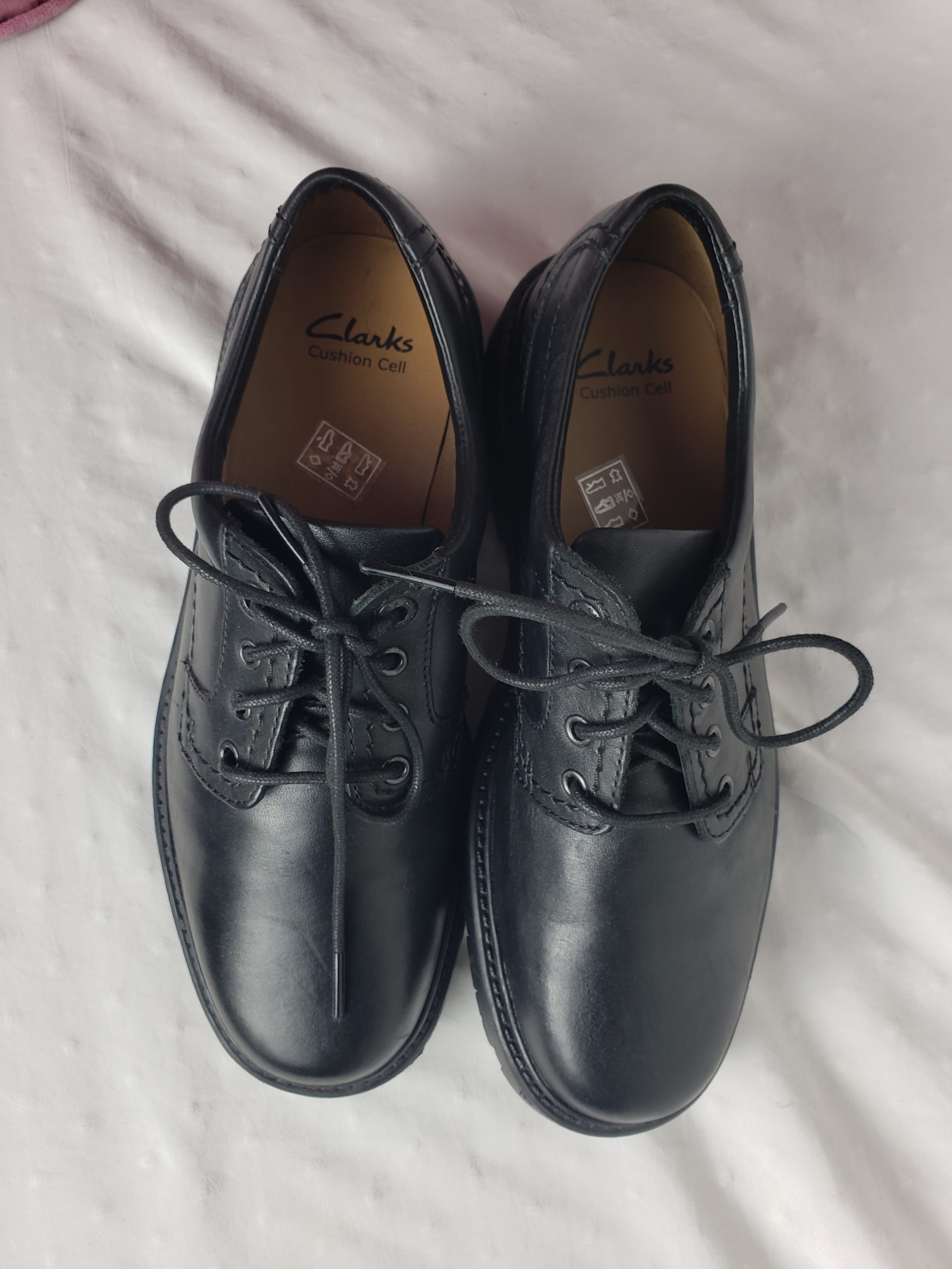 Жіночі шкіряні туфлі Clarks 39 розмір - осіннє взуття для офісу та повсякденного носіння 2 Жіночі шкіряні туфлі Clarks 39 розмір - осіннє взуття для офісу та повсякденного носіння - Зображення 2