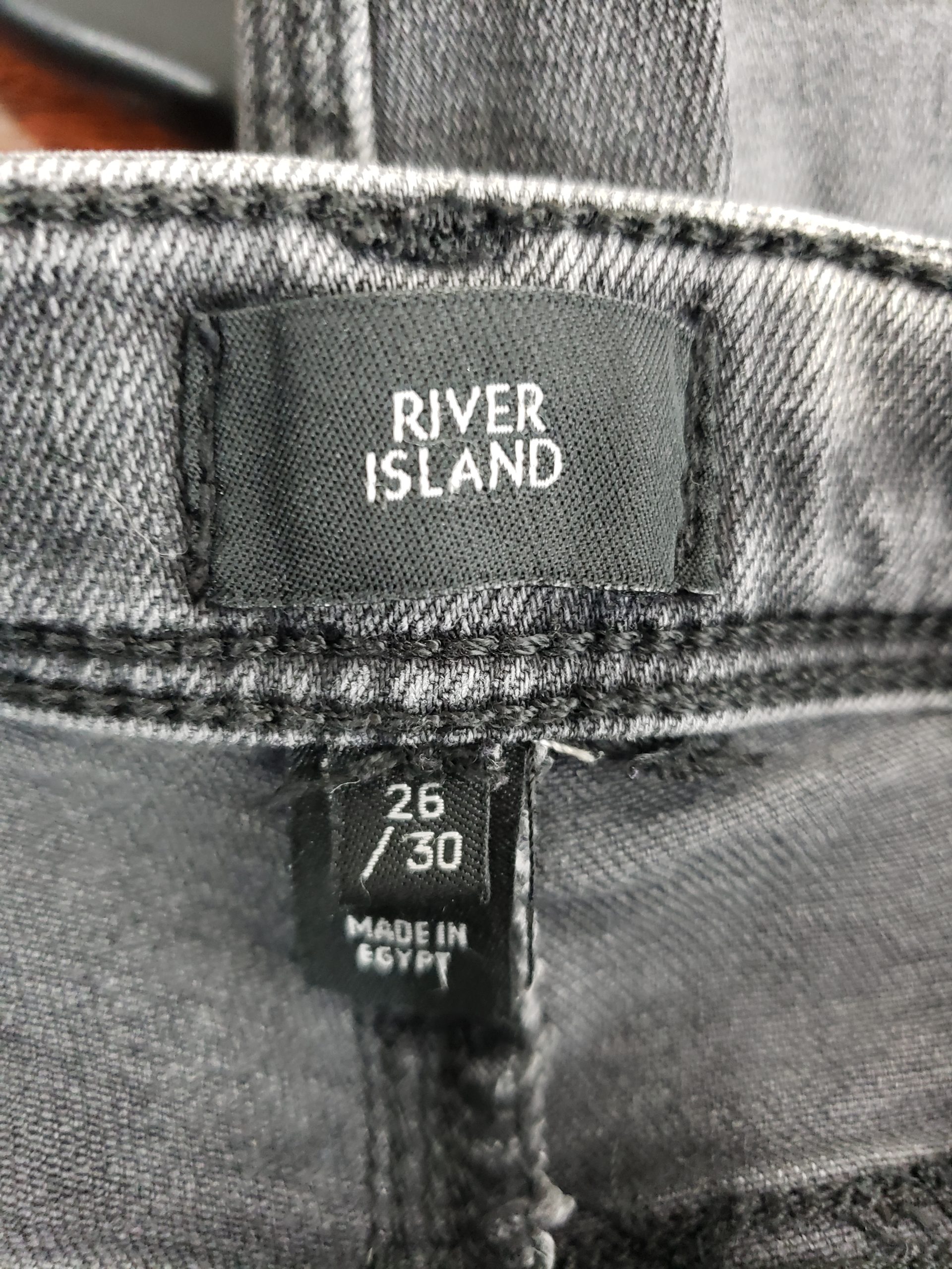 Чорні джинси River Island вживані в ідеальному стані - класичні джинси жіночі 10 Чорні джинси River Island вживані в ідеальному стані - класичні джинси жіночі - Зображення 10