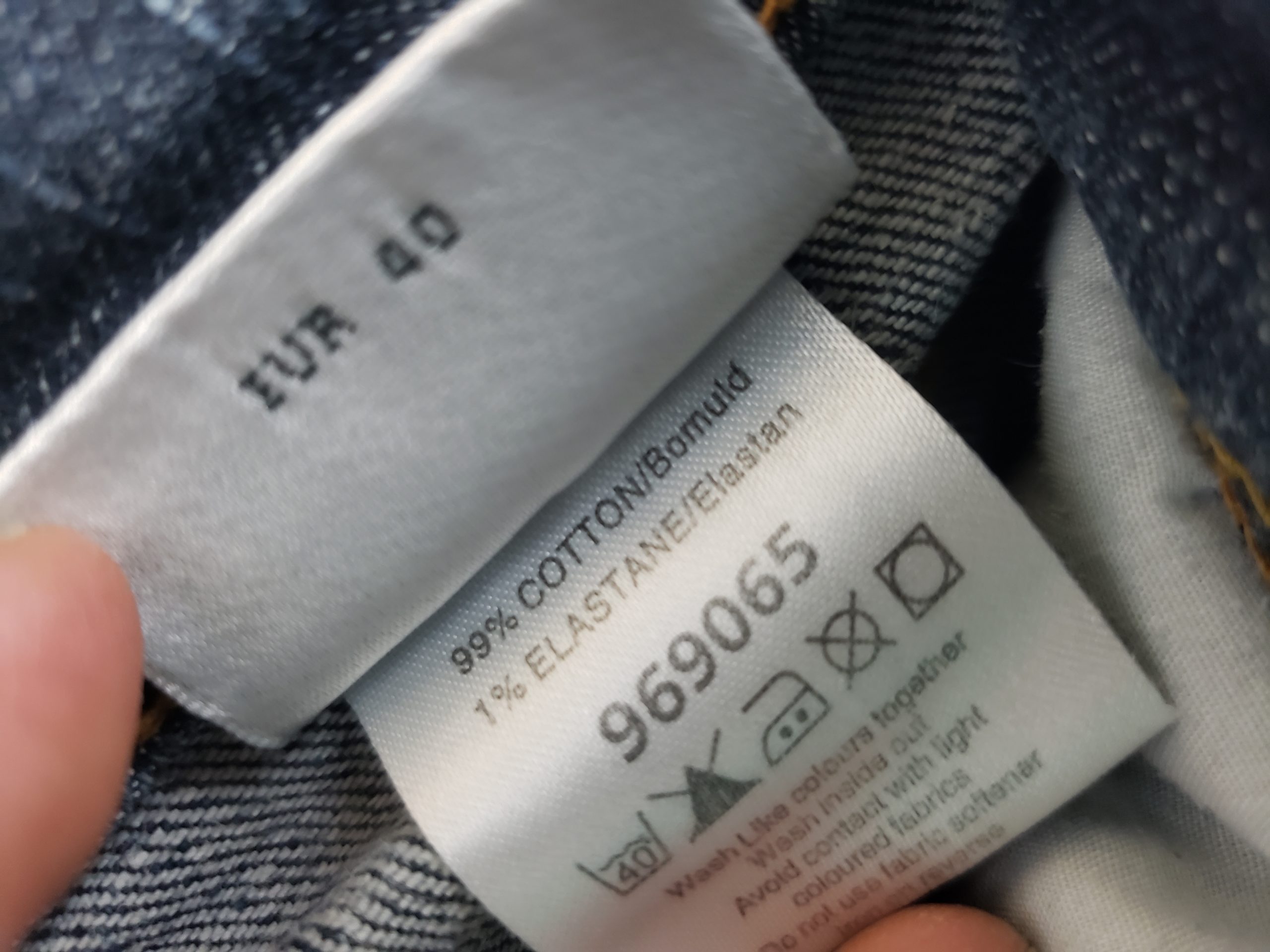 Синії джинси з вишивкою NEXT - стильний денім для повсякденного носіння та особливих подій 9 Синії джинси з вишивкою NEXT - стильний денім для повсякденного носіння та особливих подій - Зображення 9