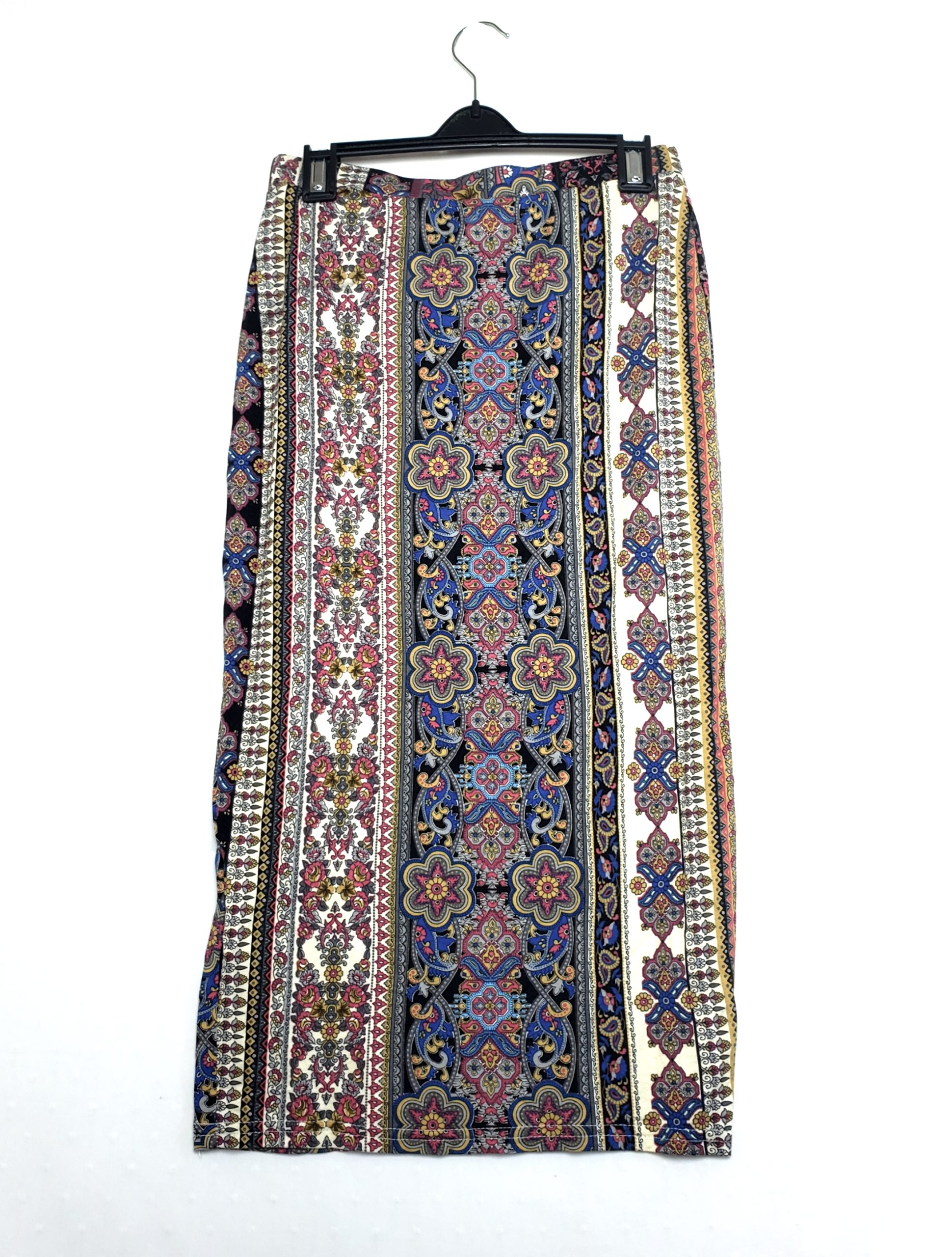 Стильна Віскозна Спідниця з Етнічним Принтом - Модний Тренд 2025 | Елегантна Різноколірна Спідниця 2 Стильна Віскозна Спідниця з Етнічним Принтом - Модний Тренд 2025 | Елегантна Різноколірна Спідниця - Зображення 2