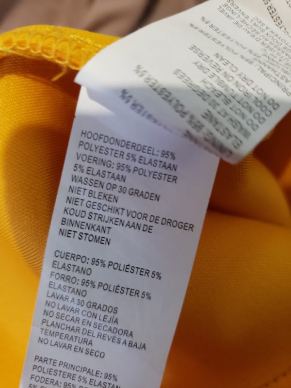 Стильна жовта сукня Boohoo - елегантний модний тренд 2024 - Жовтий, розмір 46 - Зображення 11