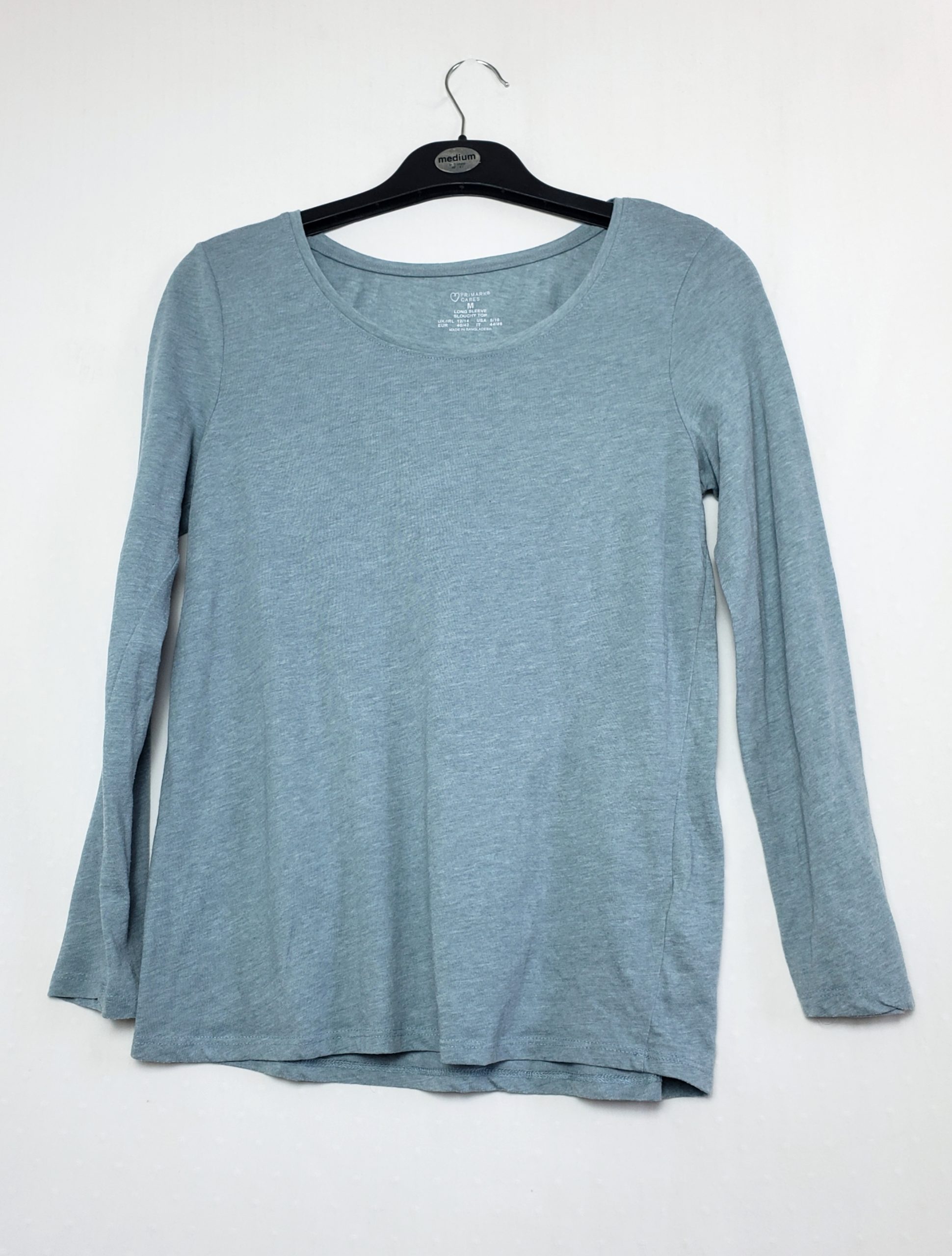 Бакитний лонгслів Primark - повсякденний базовий топ для щоденного носіння 1 Бакитний лонгслів Primark - повсякденний базовий топ для щоденного носіння