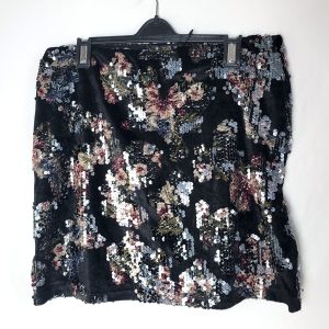 Чорна спідниця з паєтками та квітковою вишивкою Bebe Plus - святкова спідниця для особливих випадків розмір L