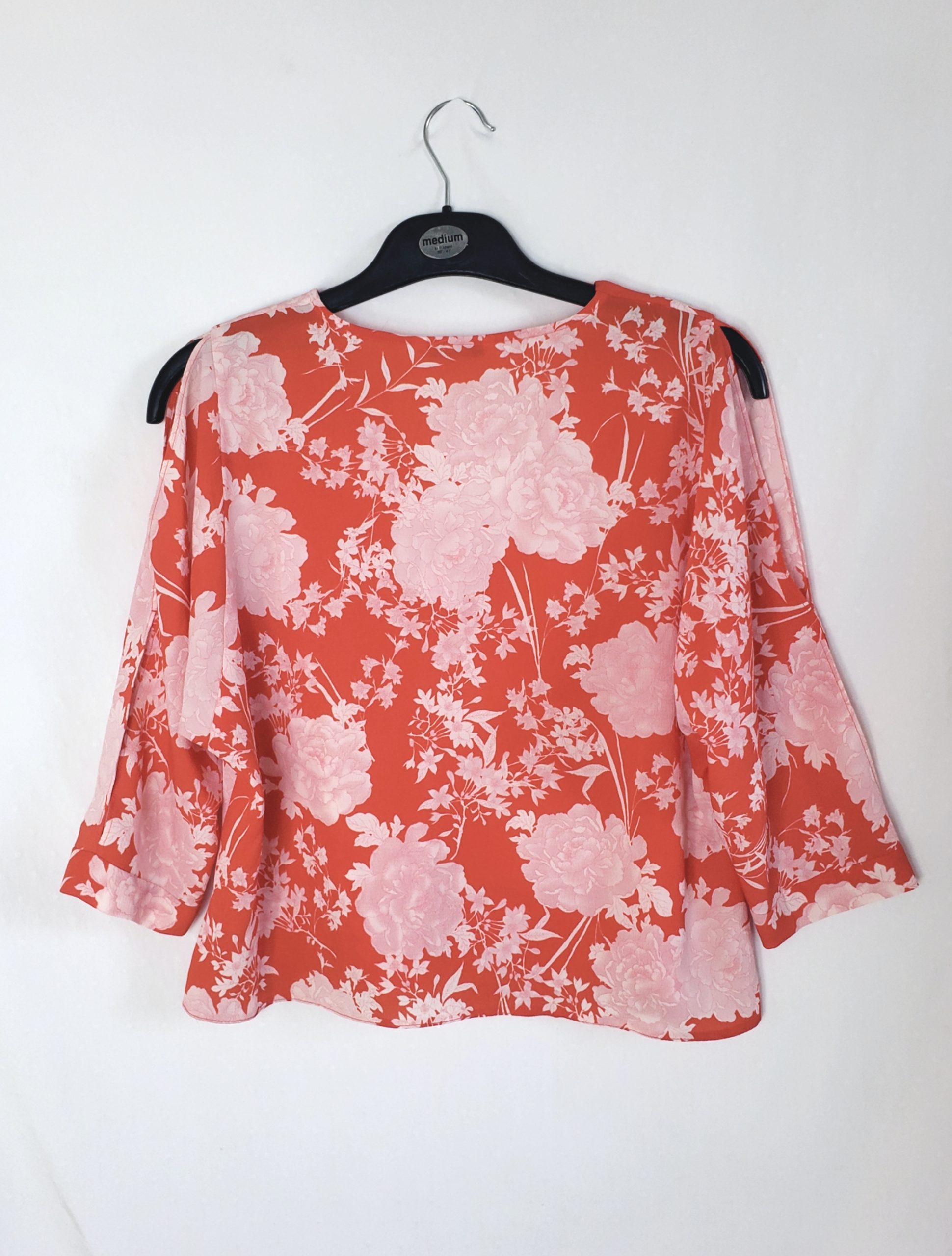 Рожева блуза George з квітковим принтом - вживаний одяг в ідеальному стані 10 Рожева блуза George з квітковим принтом - вживаний одяг в ідеальному стані - Зображення 10