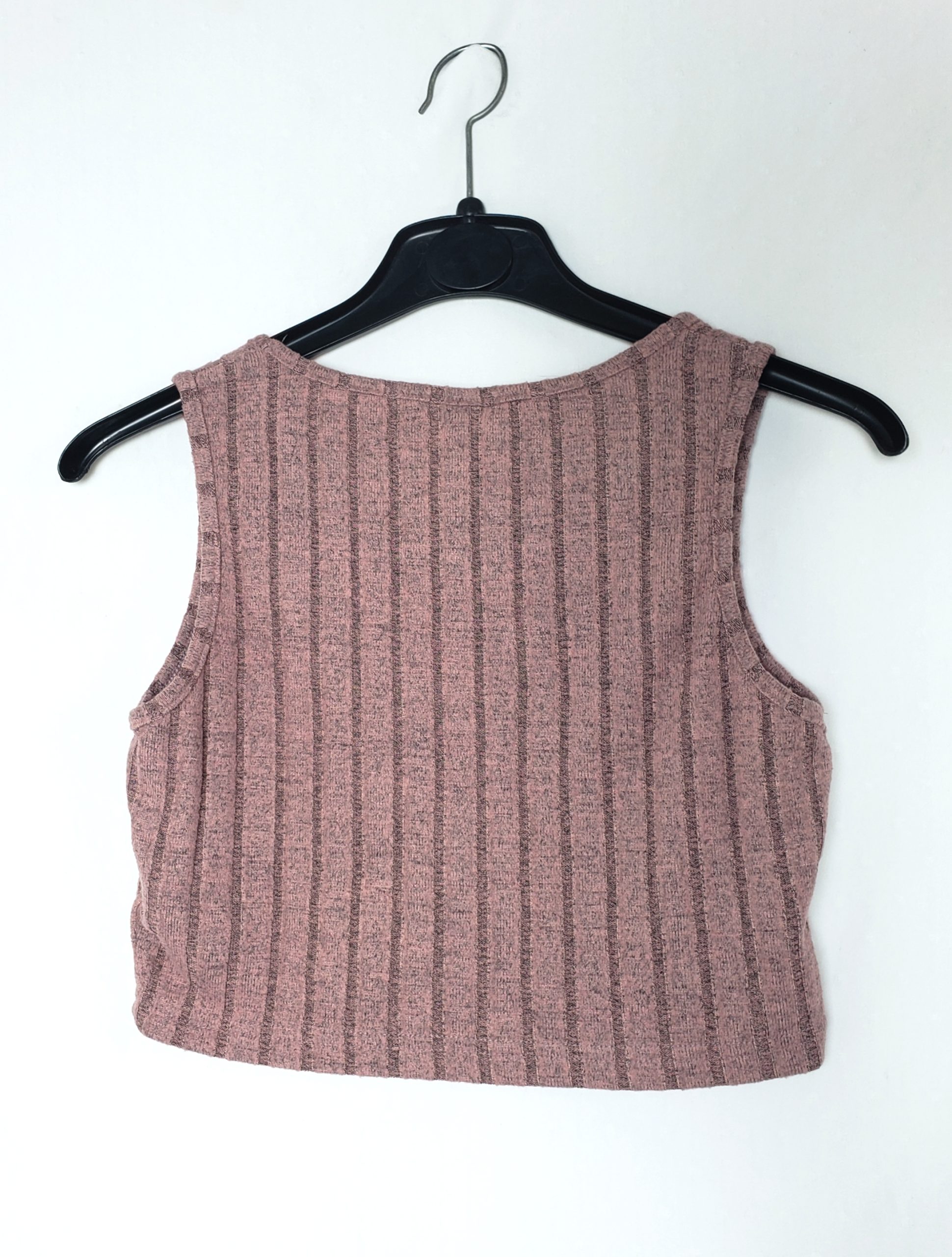 Рожевий топ SHEIN Teen 15Y - стильна майка з поліестеру в ідеальному стані 2 Рожевий топ SHEIN Teen 15Y - стильна майка з поліестеру в ідеальному стані - Зображення 2