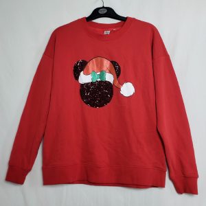 Стильний червоний светшот Disney з вишивкою - модний новорічний одяг для елегантного образу