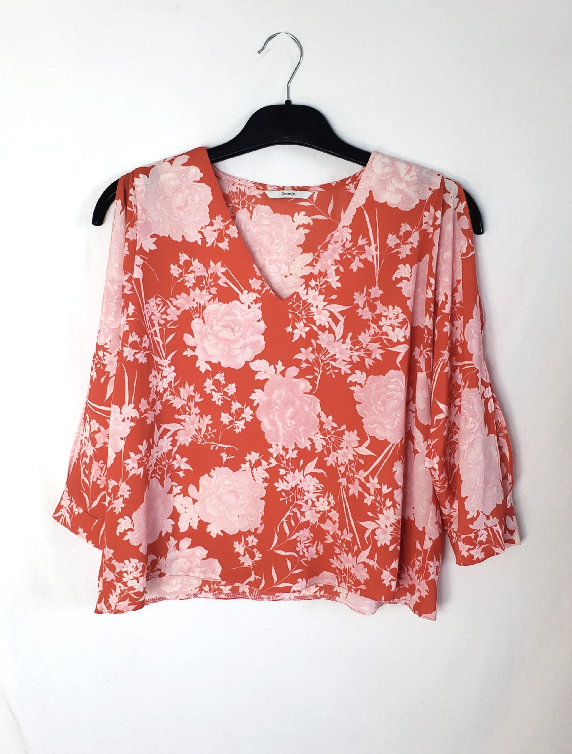 Рожева блуза George з квітковим принтом - вживаний одяг в ідеальному стані 2 Рожева блуза George з квітковим принтом - вживаний одяг в ідеальному стані - Зображення 2