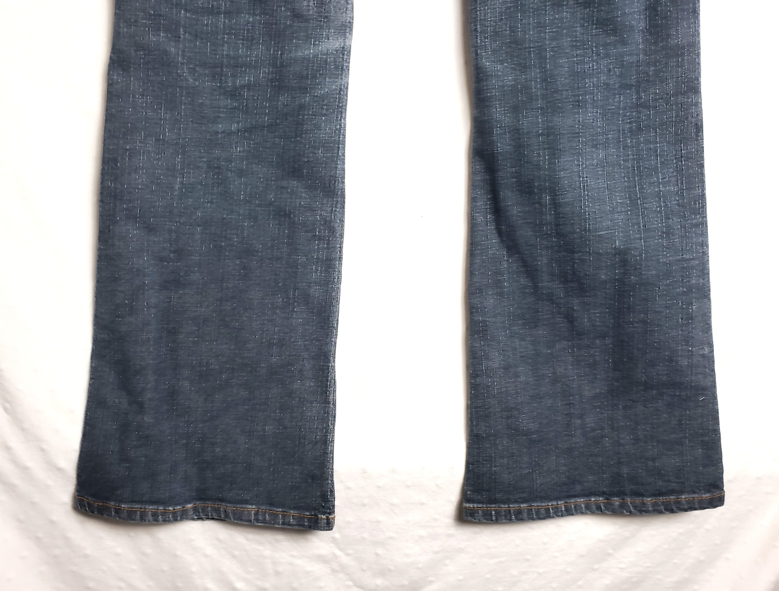 Синії джинси з вишивкою NEXT - стильний денім для повсякденного носіння та особливих подій 5 Синії джинси з вишивкою NEXT - стильний денім для повсякденного носіння та особливих подій - Зображення 5