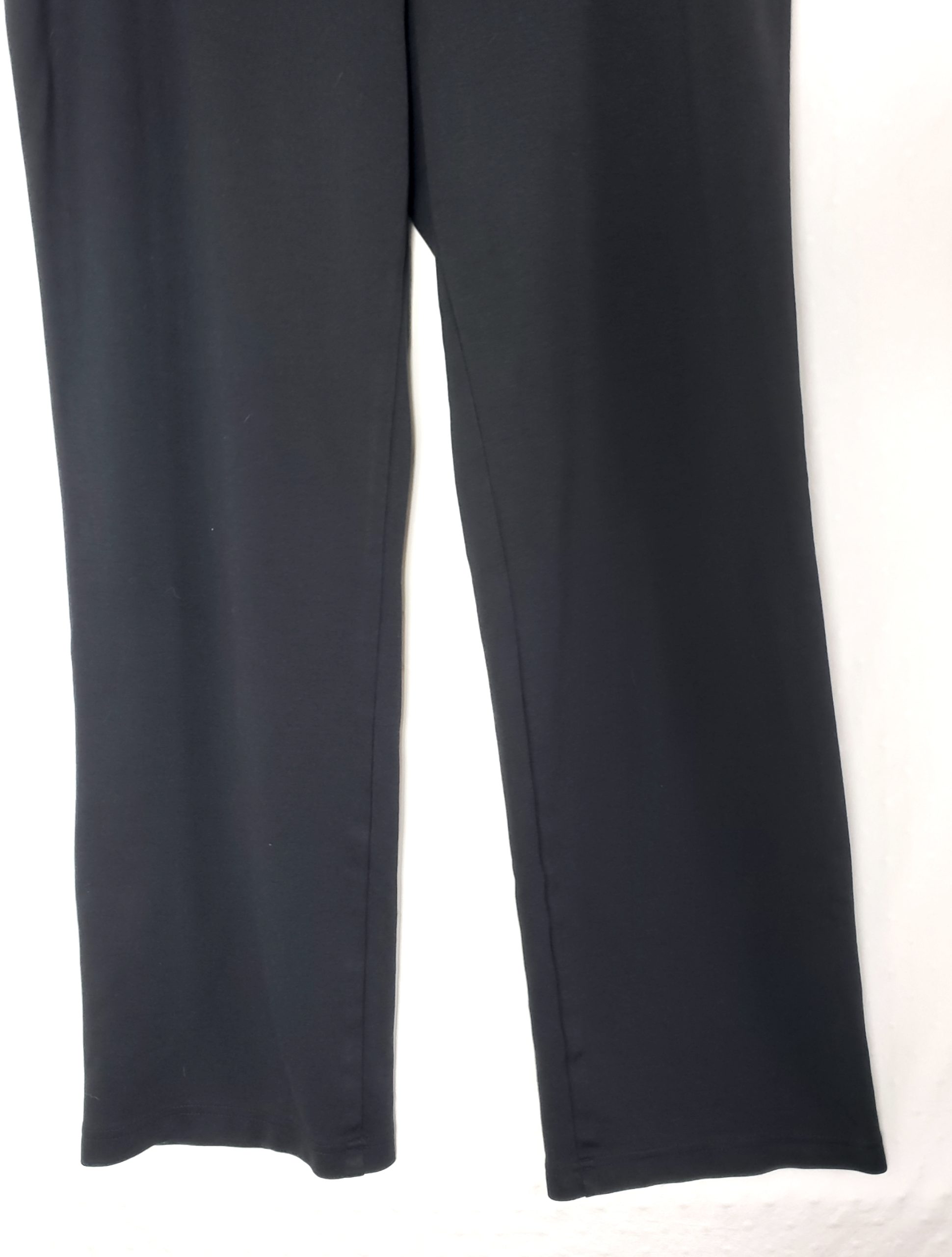 Чорні класичні жіночі штани із віскози, M&S розмір L 3 Чорні класичні жіночі штани із віскози, M&S розмір L - Зображення 3