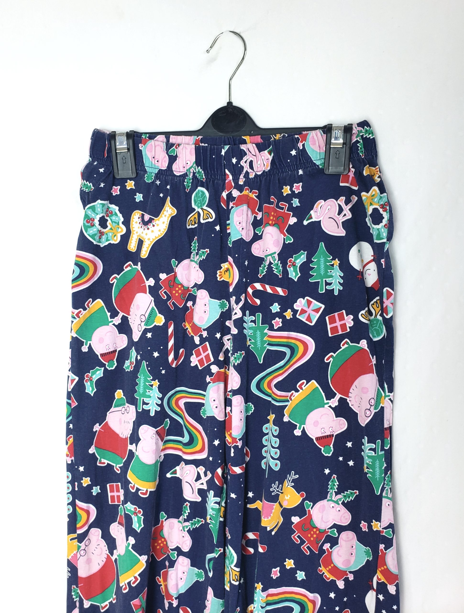 Бавовняні штани з новорічним принтом - синій колір, розмір XS, вживаний одяг в ідеальному стані 2 Бавовняні штани з новорічним принтом - синій колір, розмір XS, вживаний одяг в ідеальному стані - Зображення 2