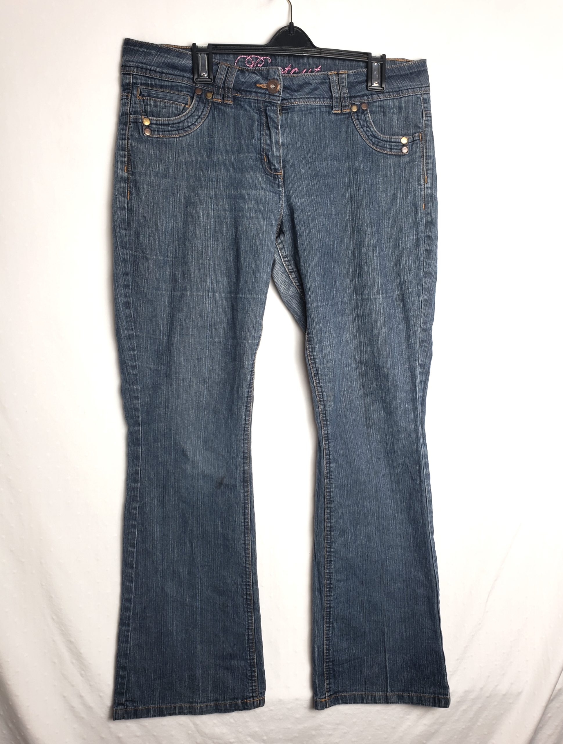 Сині джинси з вишивкою вживані жіночі повсякденні стильні 1 Сині джинси з вишивкою вживані жіночі повсякденні стильні