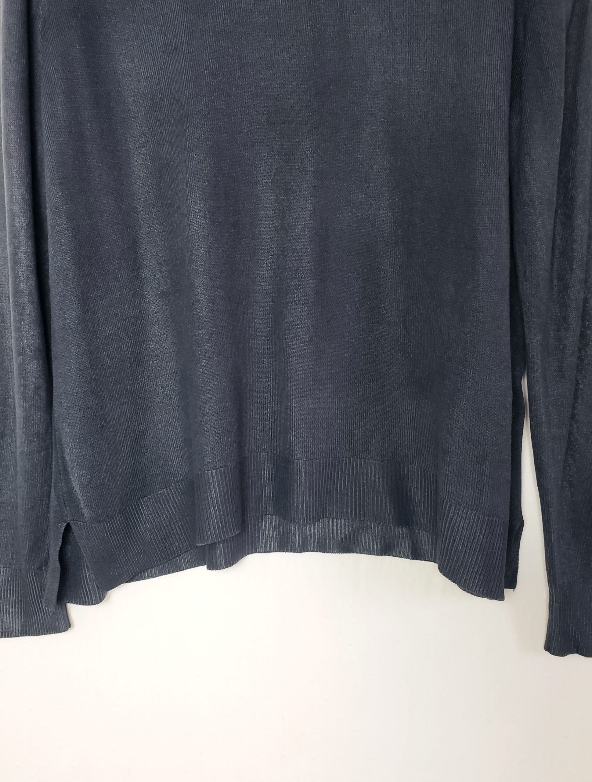 Стильний синій светр M&S - елегантний акриловий джемпер у ідеальному стані 5 Стильний синій светр M&S - елегантний акриловий джемпер у ідеальному стані - Зображення 5