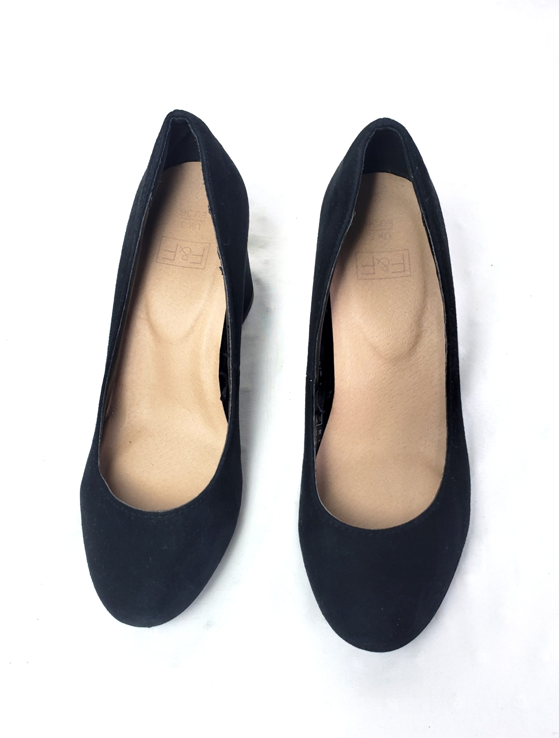 Класичні чорні туфлі Tesco (F&F) на стійкому блочному каблуці, еко-замша, р. 36 3 Класичні чорні туфлі Tesco (F&F) на стійкому блочному каблуці, еко-замша, р. 36 - Зображення 3