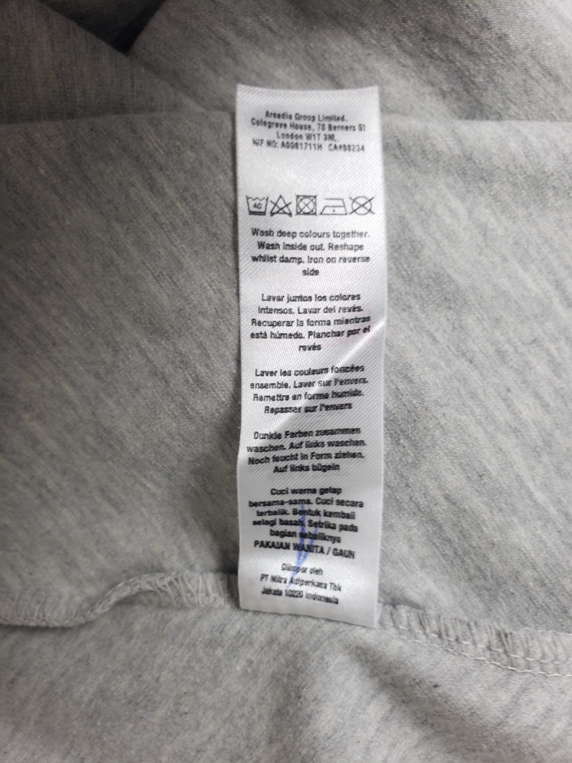 Стильна сіра сукня Dorothy Perkins - елегантний повсякденний образ з ідеальною посадкою 3 Стильна сіра сукня Dorothy Perkins - елегантний повсякденний образ з ідеальною посадкою - Зображення 3