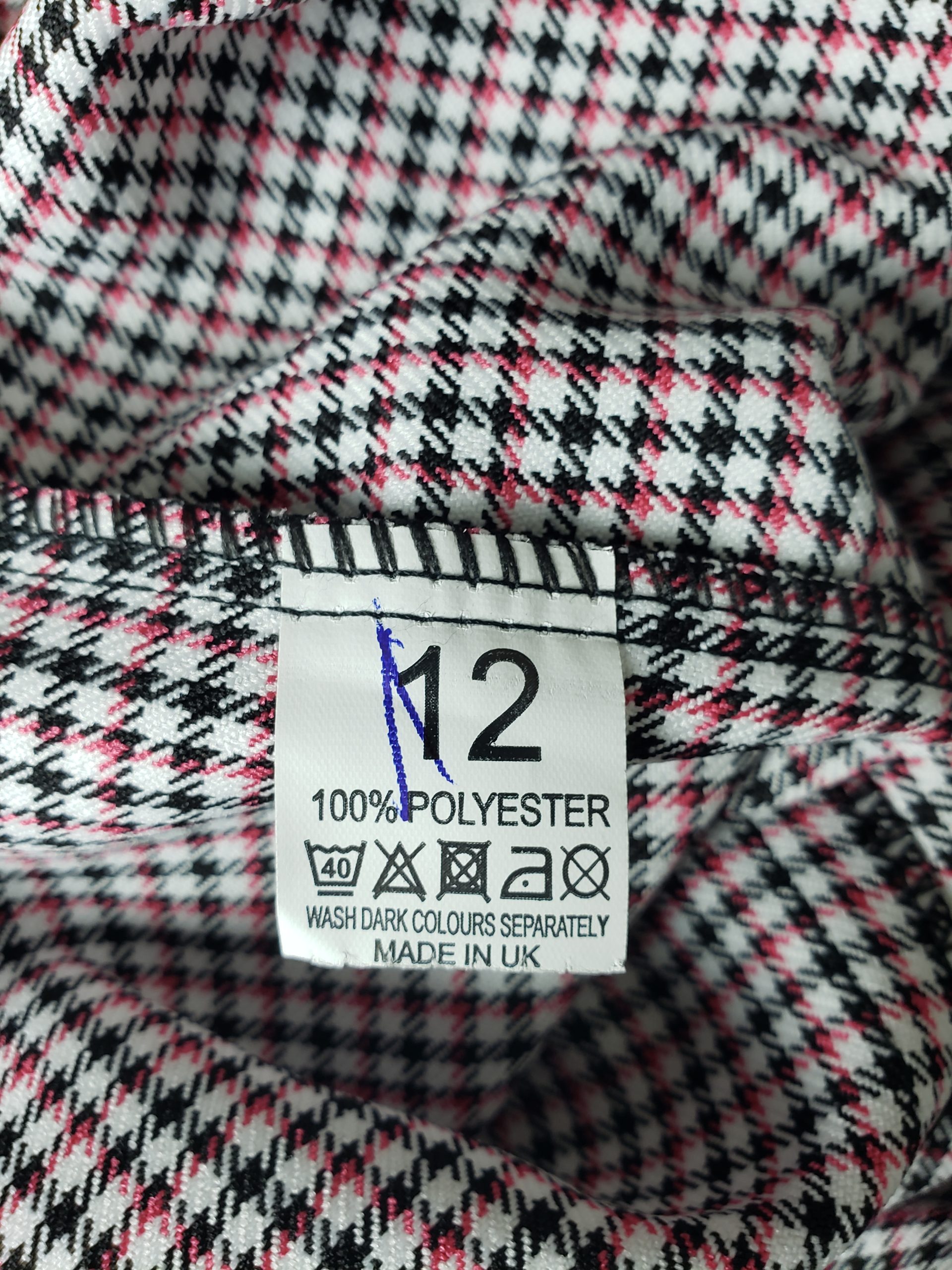 Міні-спідниця в клітинку гусяча лапка для офісу та повсякденного носіння - стильний образ на кожен день 5 Міні-спідниця в клітинку гусяча лапка для офісу та повсякденного носіння - стильний образ на кожен день - Зображення 5