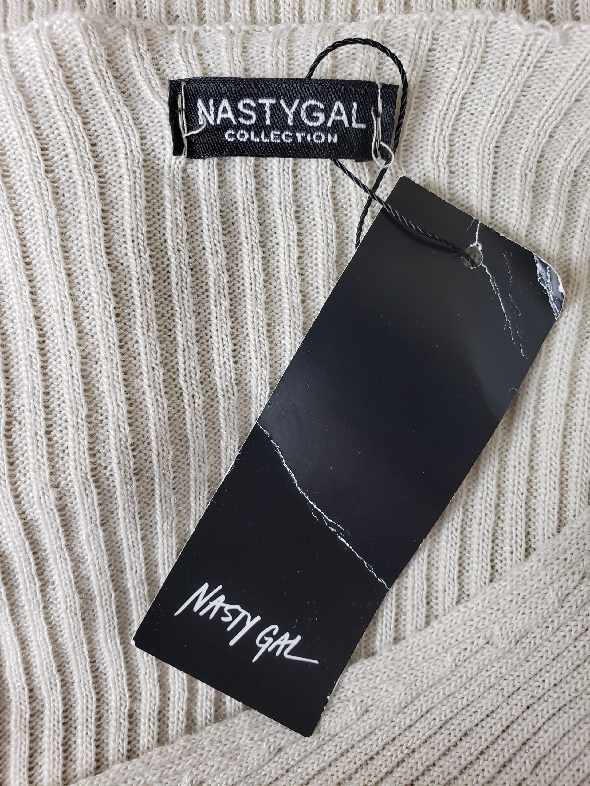 Стильний бежевий кардиган з зав'язками - модний трикотажний топ для елегантного образу 4 Стильний бежевий кардиган з зав'язками - модний трикотажний топ для елегантного образу - Зображення 4