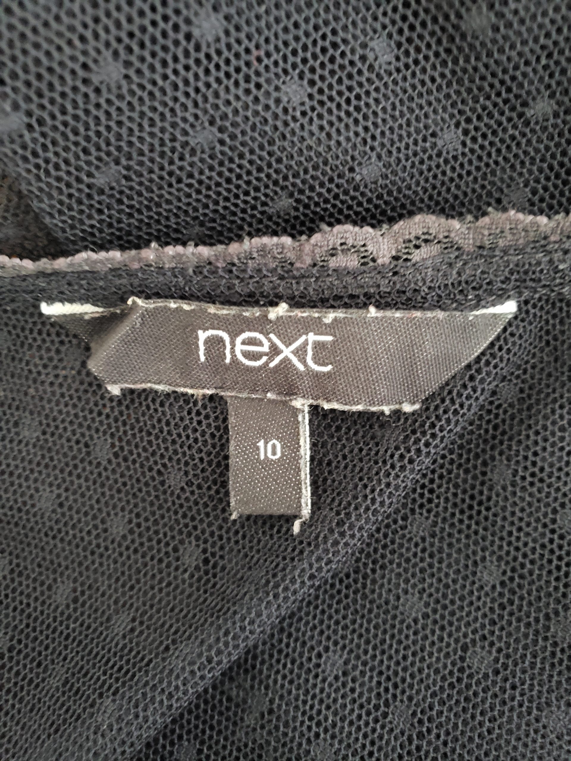 Стильна чорна блуза з вишивкою Next - елегантний винтажний стиль з романтичними рукавами-клеш 6 Стильна чорна блуза з вишивкою Next - елегантний винтажний стиль з романтичними рукавами-клеш - Зображення 6