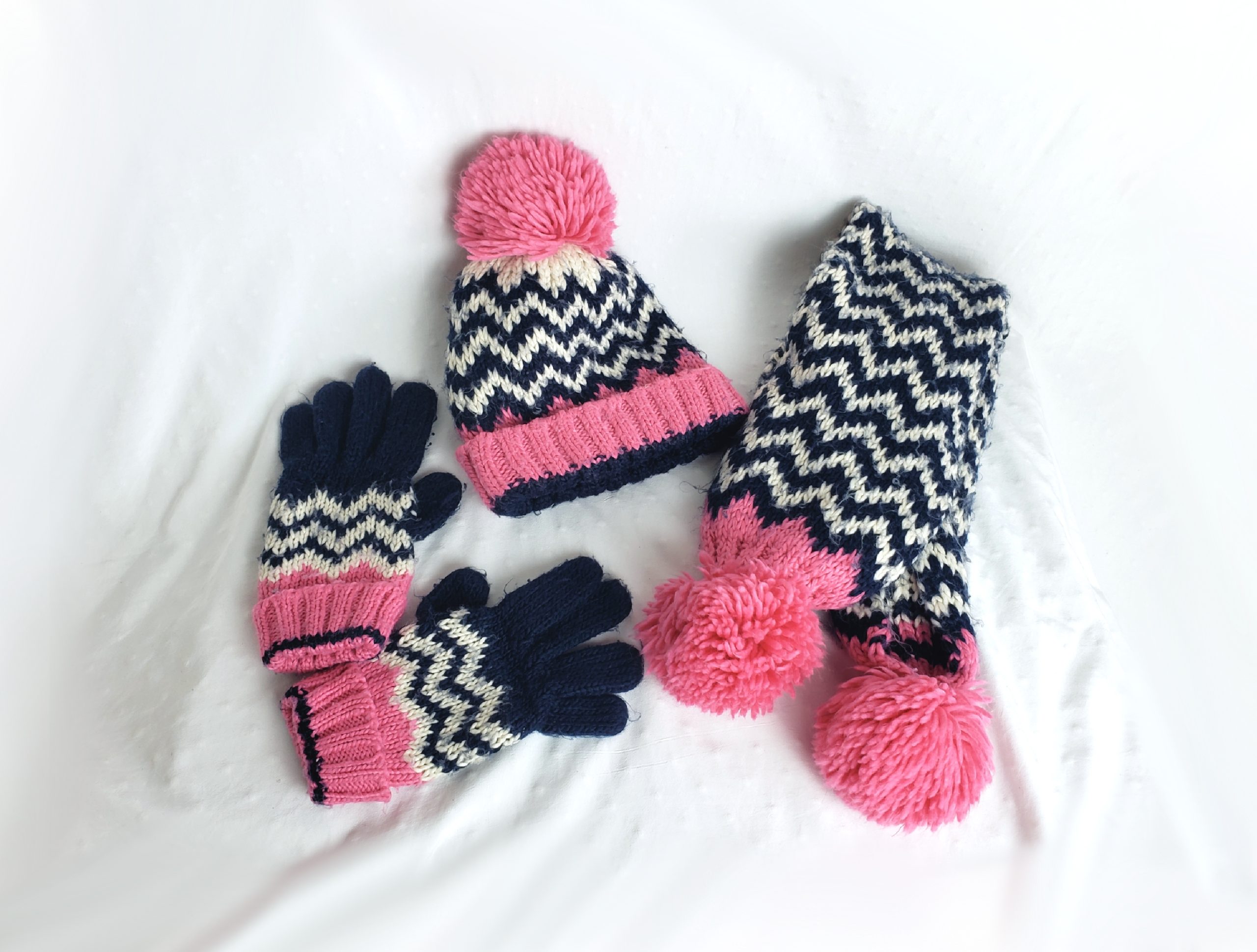 Комплект дитячий зимовий шапка шарф рукавички акрил різноколірний Next 7-10 років 1 Комплект дитячий зимовий шапка шарф рукавички акрил різноколірний Next 7-10 років