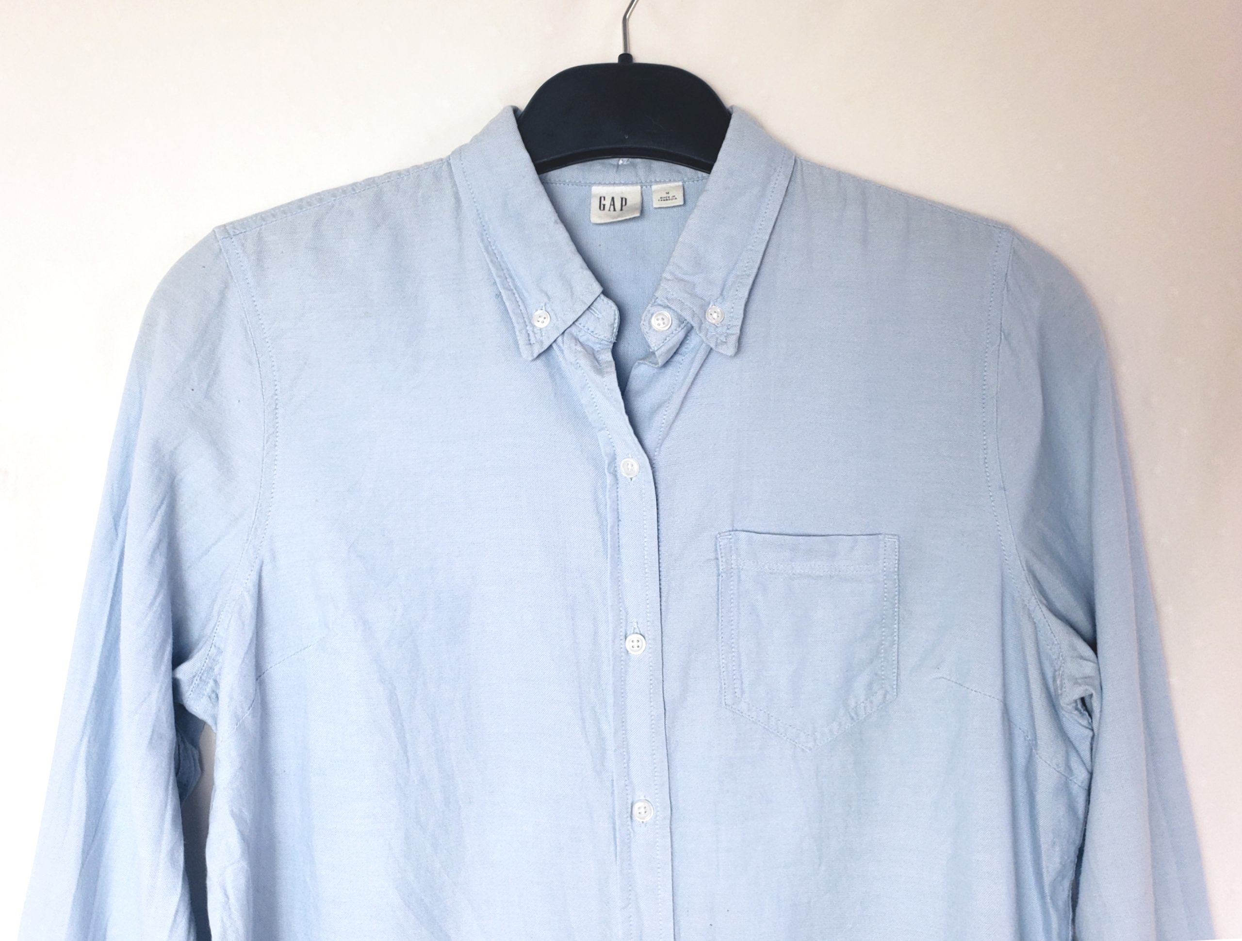 Стильна бакитна сорочка GAP - елегантний бавовняний тренд для модного образу 4 Стильна бакитна сорочка GAP - елегантний бавовняний тренд для модного образу - Зображення 4