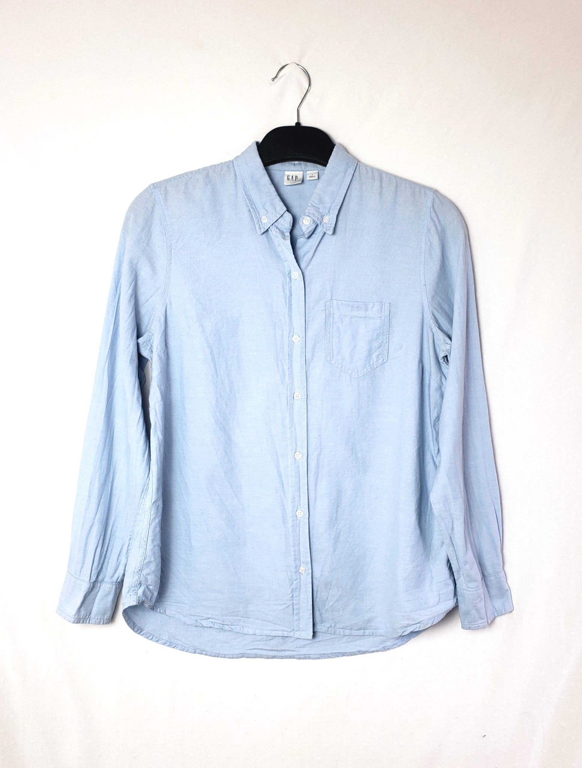 Стильна бакитна сорочка GAP - елегантний бавовняний тренд для модного образу 1 Стильна бакитна сорочка GAP - елегантний бавовняний тренд для модного образу