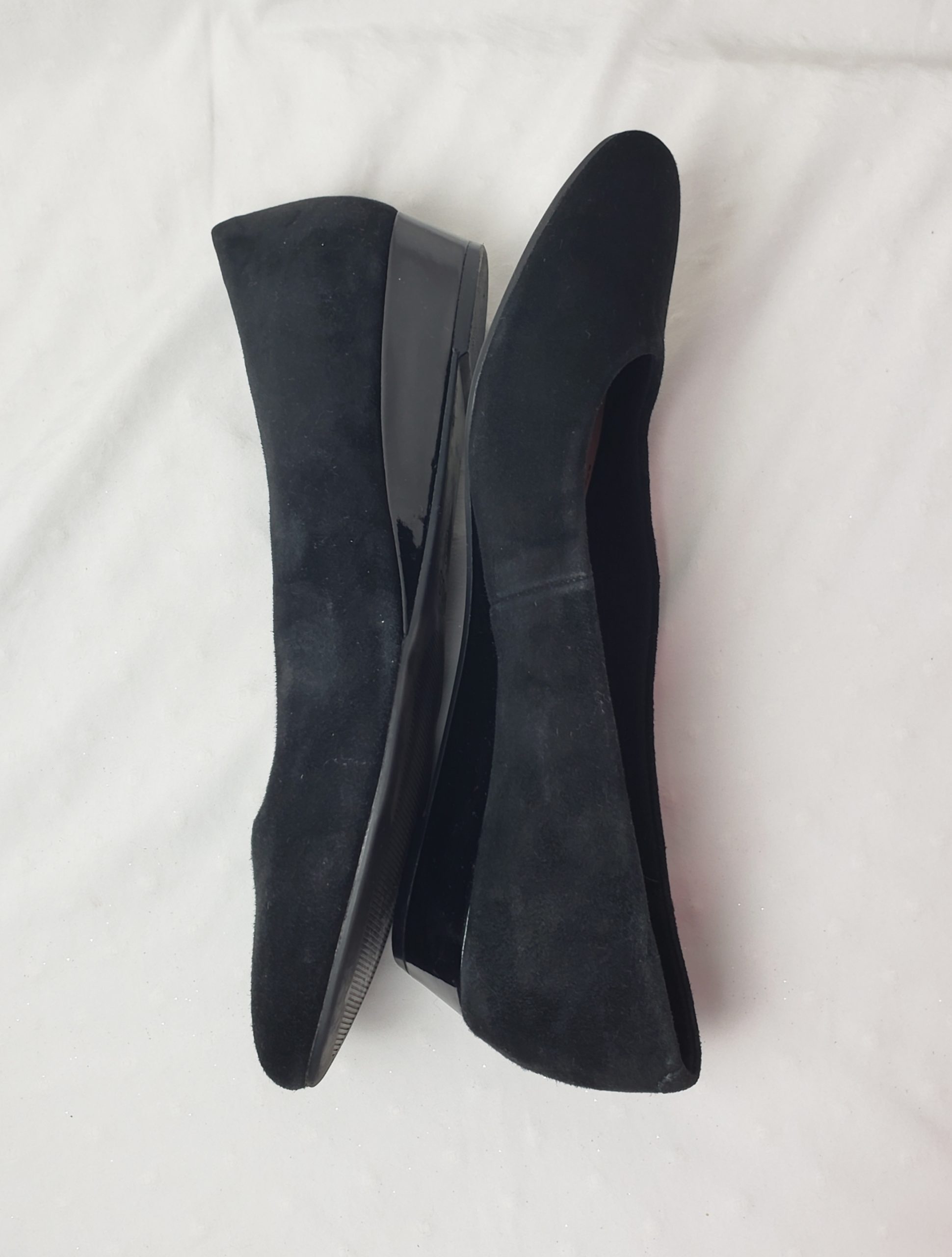 Елегантні чорні туфлі M&S - стильне взуття з натуральної шкіри в ідеальному стані 7 Елегантні чорні туфлі M&S - стильне взуття з натуральної шкіри в ідеальному стані - Зображення 7