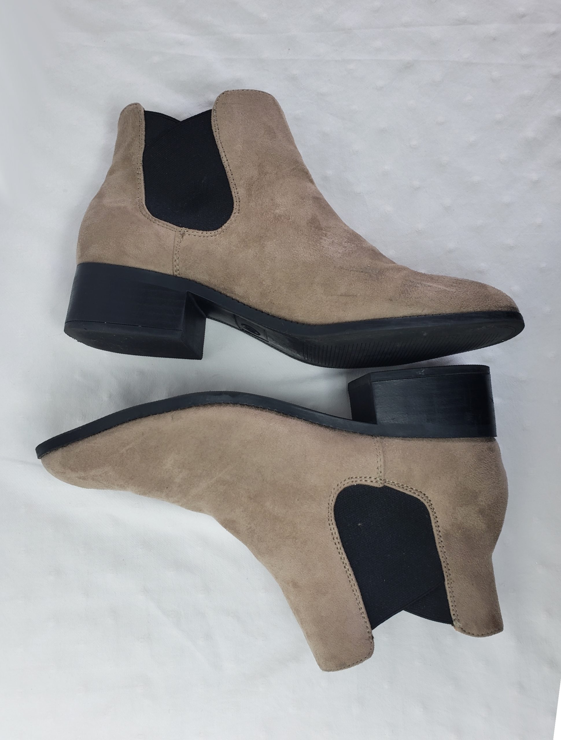 Жіночі черевики челсі коричневі 37 розмір - стильне взуття для весни та осені 4 Жіночі черевики челсі коричневі 37 розмір - стильне взуття для весни та осені - Зображення 4