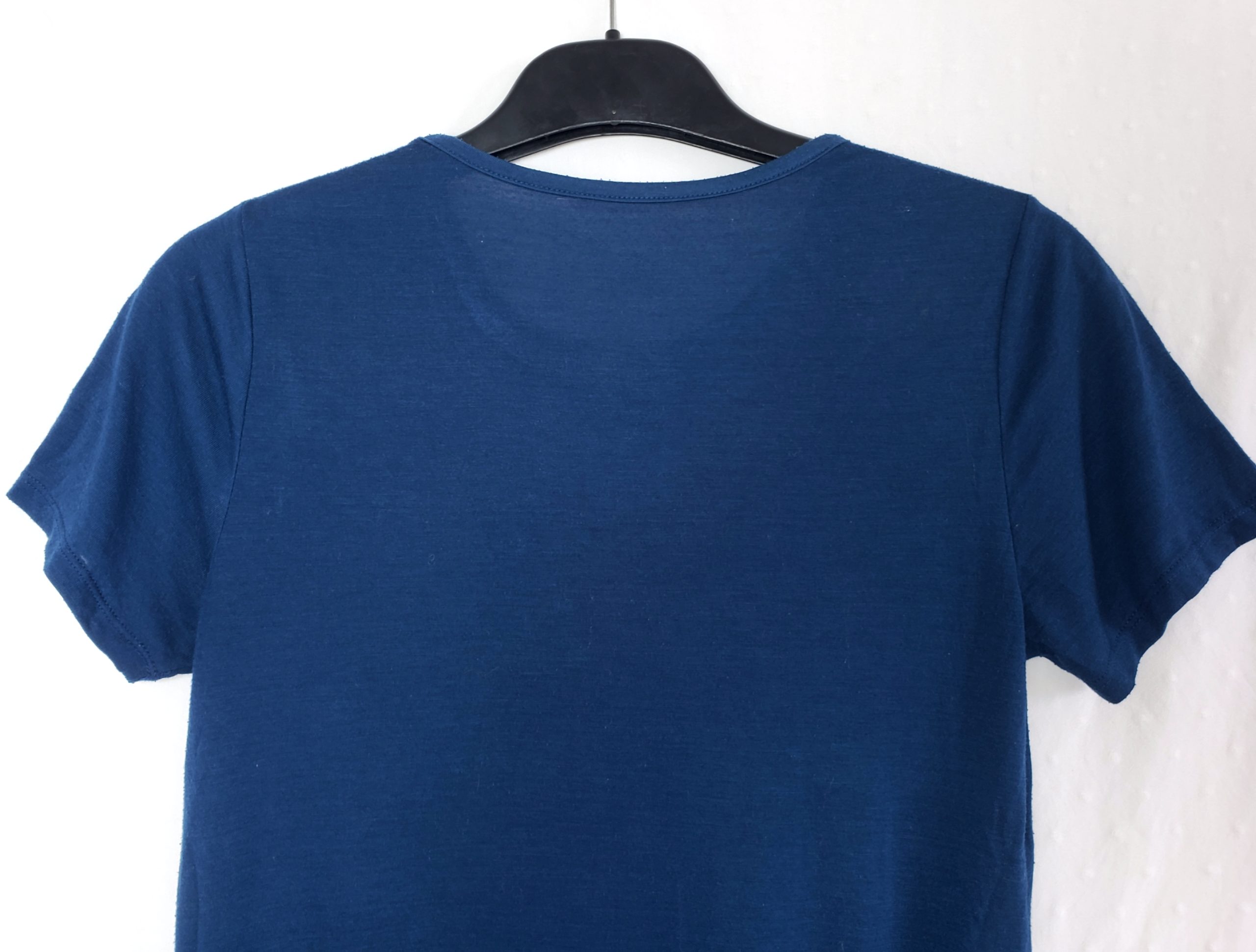 Синя футболка з паєтками - стильний топ для вечірок та повсякденного носіння 4 Синя футболка з паєтками - стильний топ для вечірок та повсякденного носіння - Зображення 4