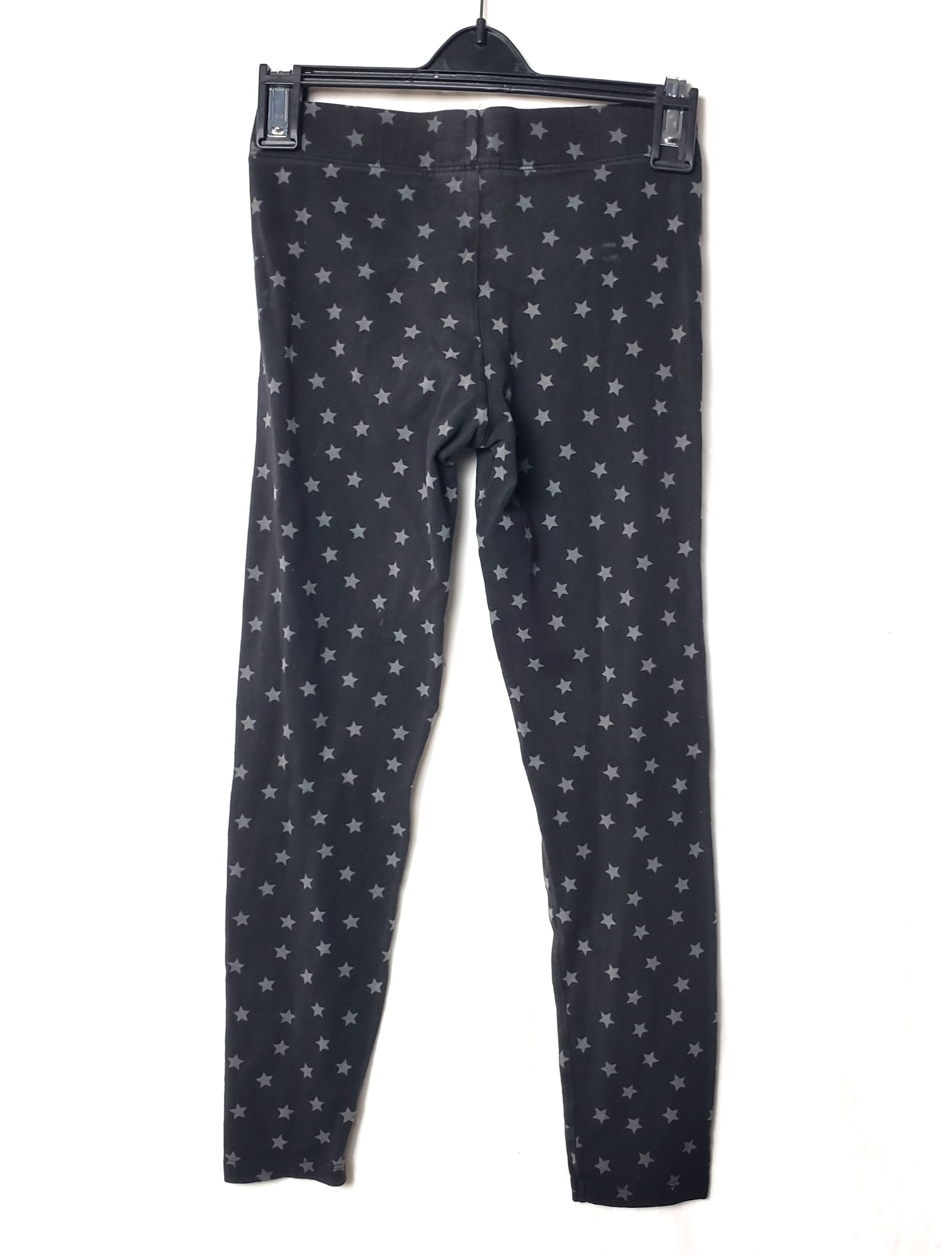 Стильні дитячі лосіни з зірочками - модний сірий принт для дівчинки 9-10 років 2 Стильні дитячі лосіни з зірочками - модний сірий принт для дівчинки 9-10 років - Зображення 2