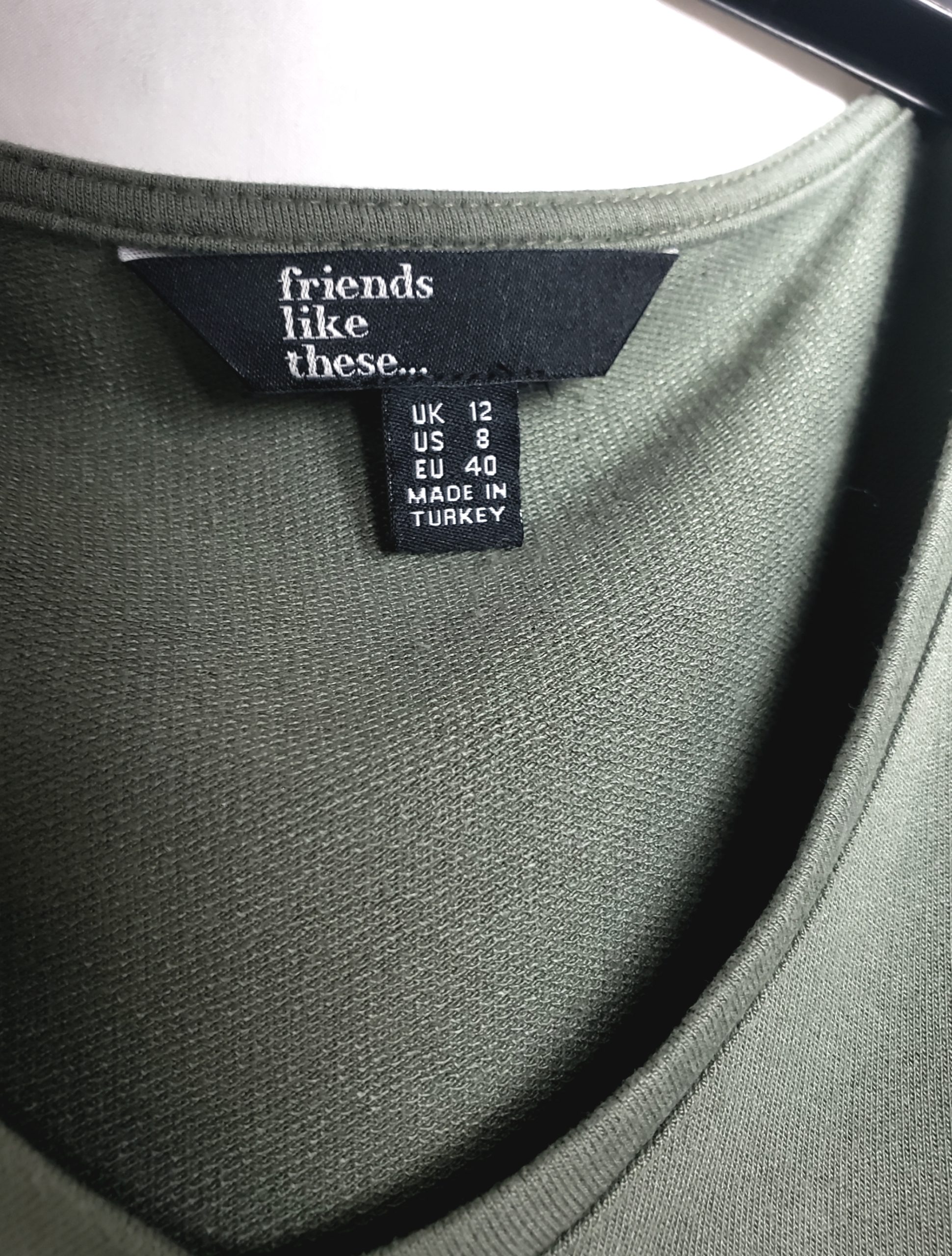 Оливкова блуза з довгим рукавом Friends Like These - класичний жіночий одяг розмір L 4 Оливкова блуза з довгим рукавом Friends Like These - класичний жіночий одяг розмір L - Зображення 4