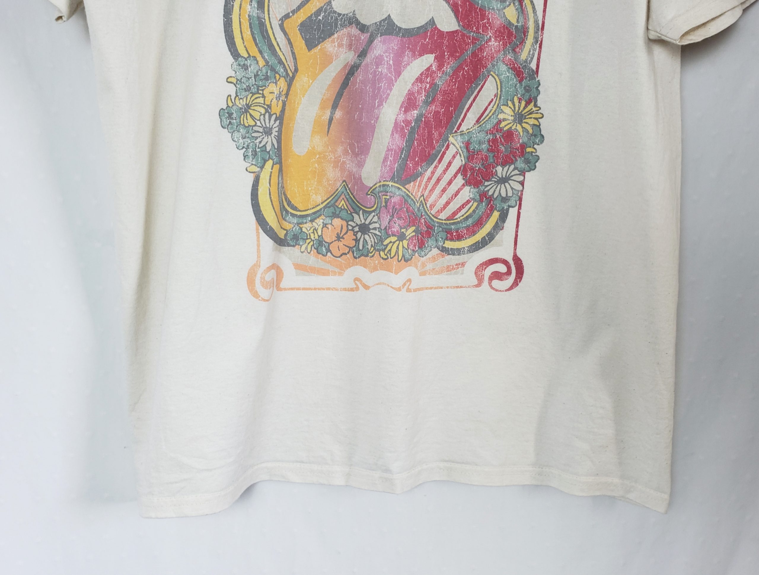 Стильна вінтажна футболка Rolling Stones - модний рок принт, елегантний білий дизайн 3 Стильна вінтажна футболка Rolling Stones - модний рок принт, елегантний білий дизайн - Зображення 3