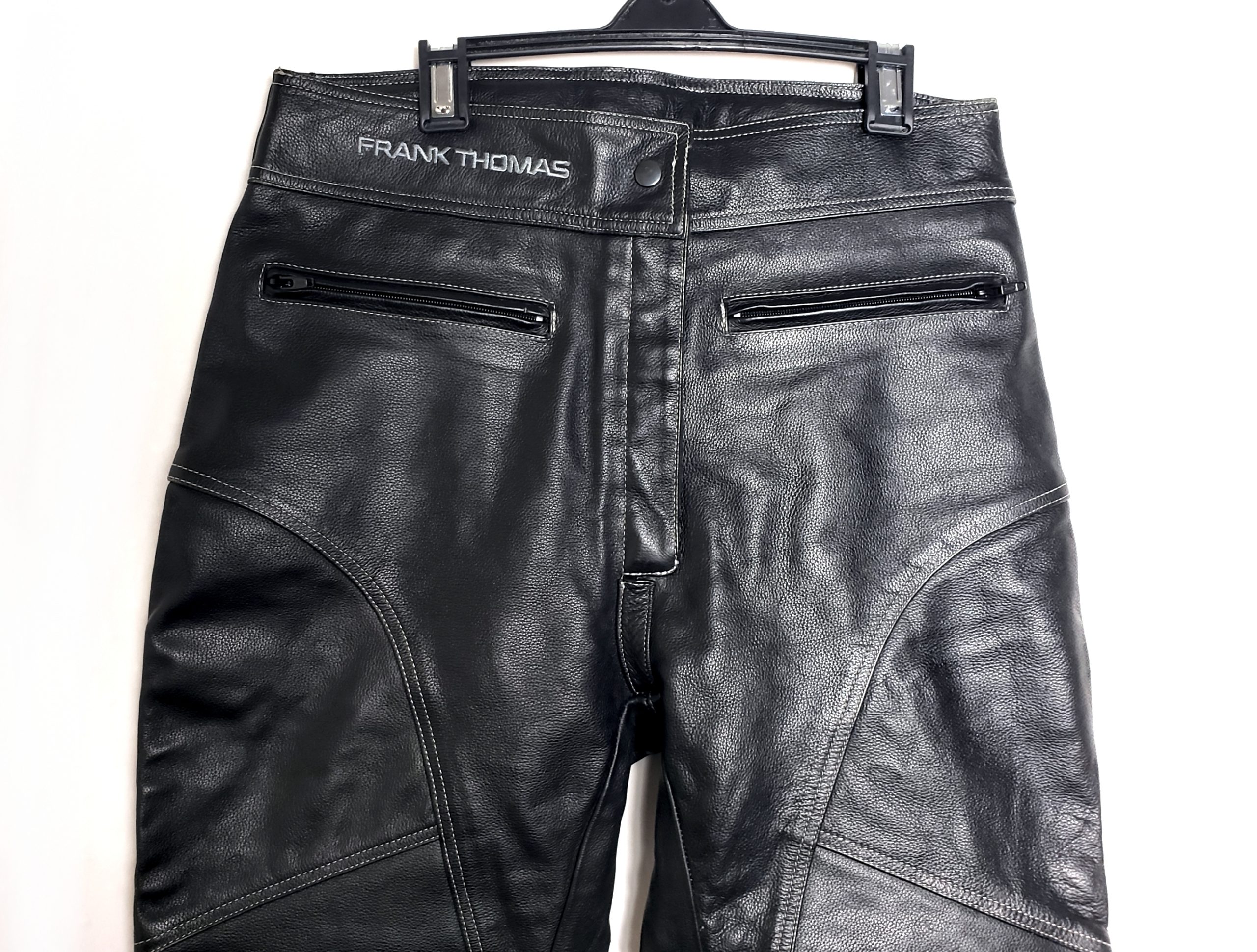 Жіночі шкіряні штани Frank Thomas для мотоциклу - чорна шкіра vintage стиль 3 Жіночі шкіряні штани Frank Thomas для мотоциклу - чорна шкіра vintage стиль - Зображення 3