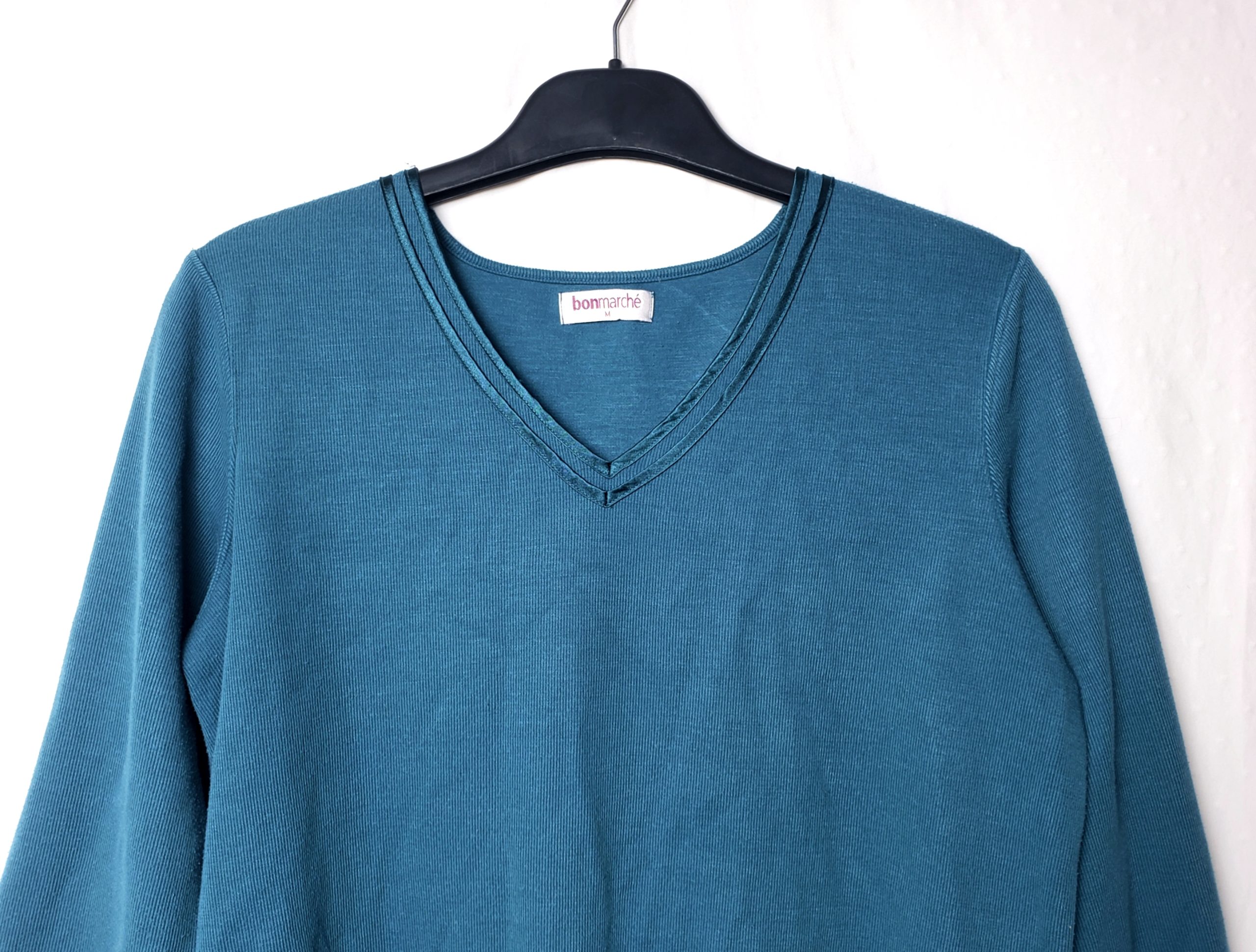 Бакитна блуза Bonmarché з V-вирізом - стильна жіноча кофта для офісу та повсякдення 3 Бакитна блуза Bonmarché з V-вирізом - стильна жіноча кофта для офісу та повсякдення - Зображення 3