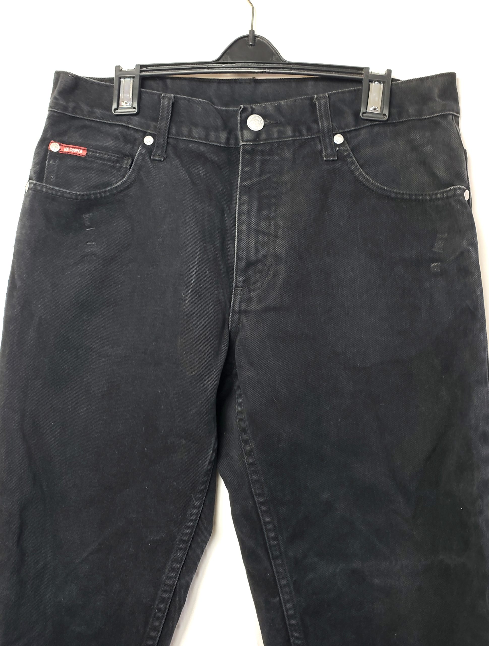 Стильні чорні джинси Lee Cooper - елегантна класика в ідеальному стані 3 Стильні чорні джинси Lee Cooper - елегантна класика в ідеальному стані - Зображення 3