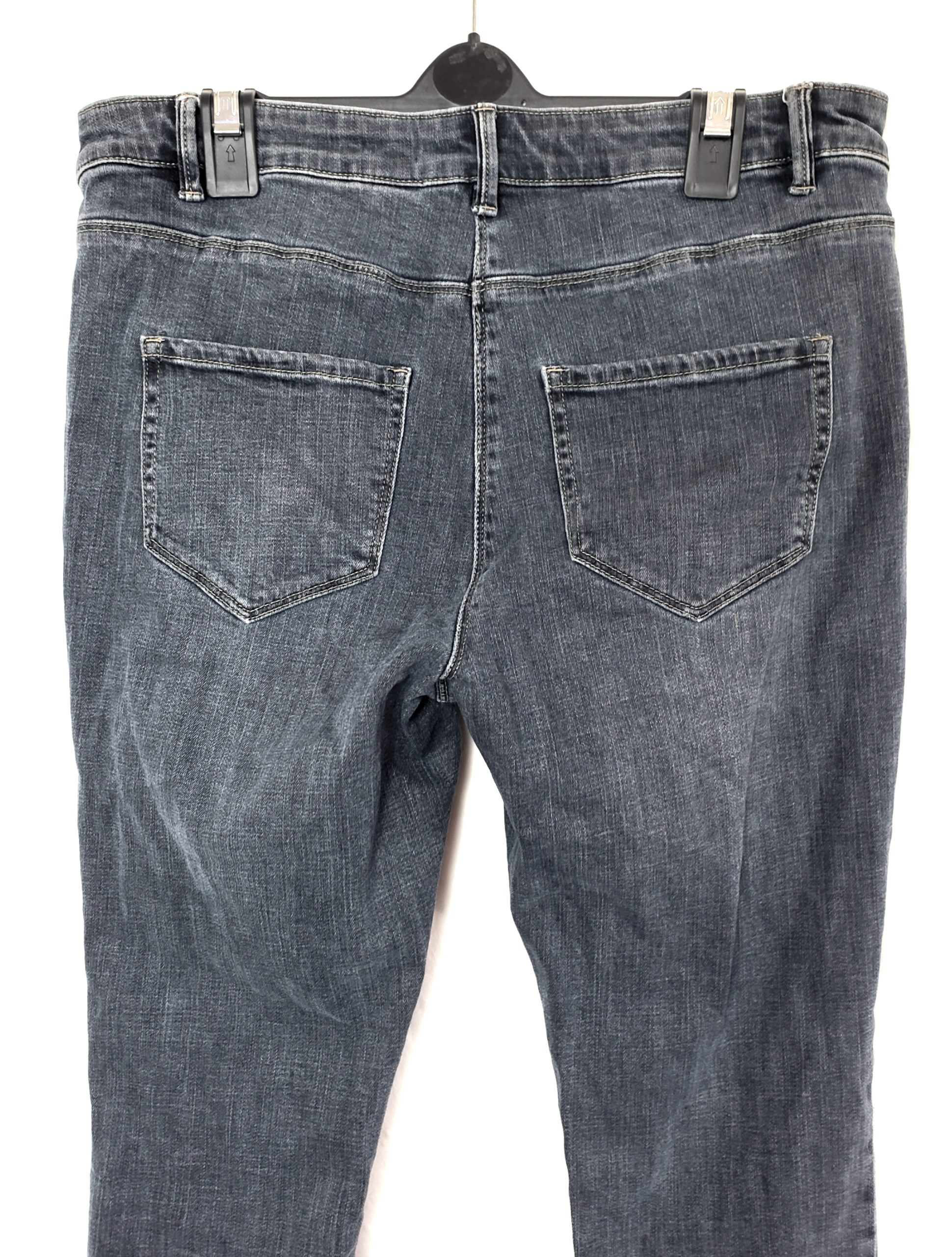 Сірі джинси-легінси Power Stretch Legging - комфорт для активного життя та повсякденного носіння 4 Сірі джинси-легінси Power Stretch Legging - комфорт для активного життя та повсякденного носіння - Зображення 4