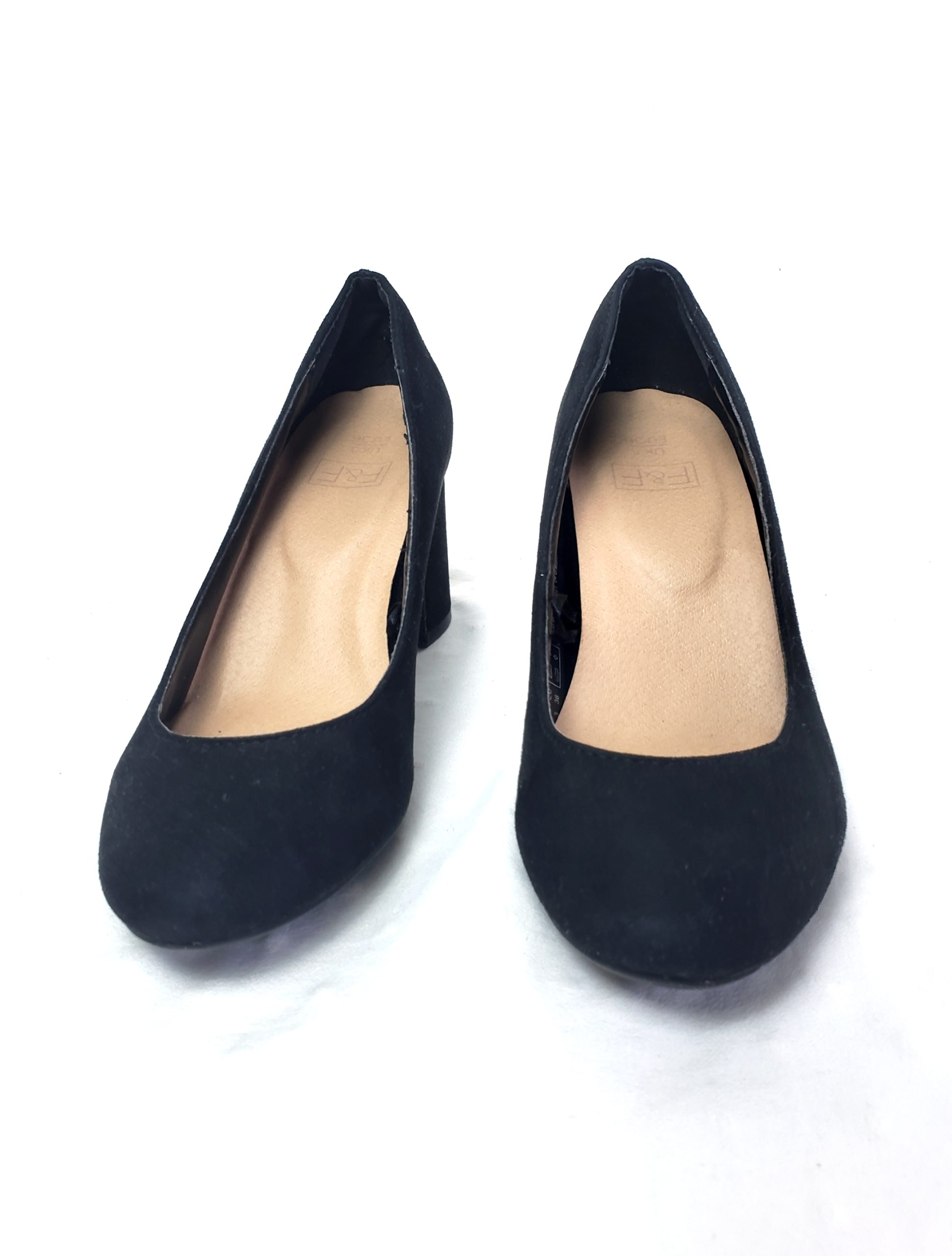 Класичні чорні туфлі Tesco (F&F) на стійкому блочному каблуці, еко-замша, р. 36 2 Класичні чорні туфлі Tesco (F&F) на стійкому блочному каблуці, еко-замша, р. 36 - Зображення 2