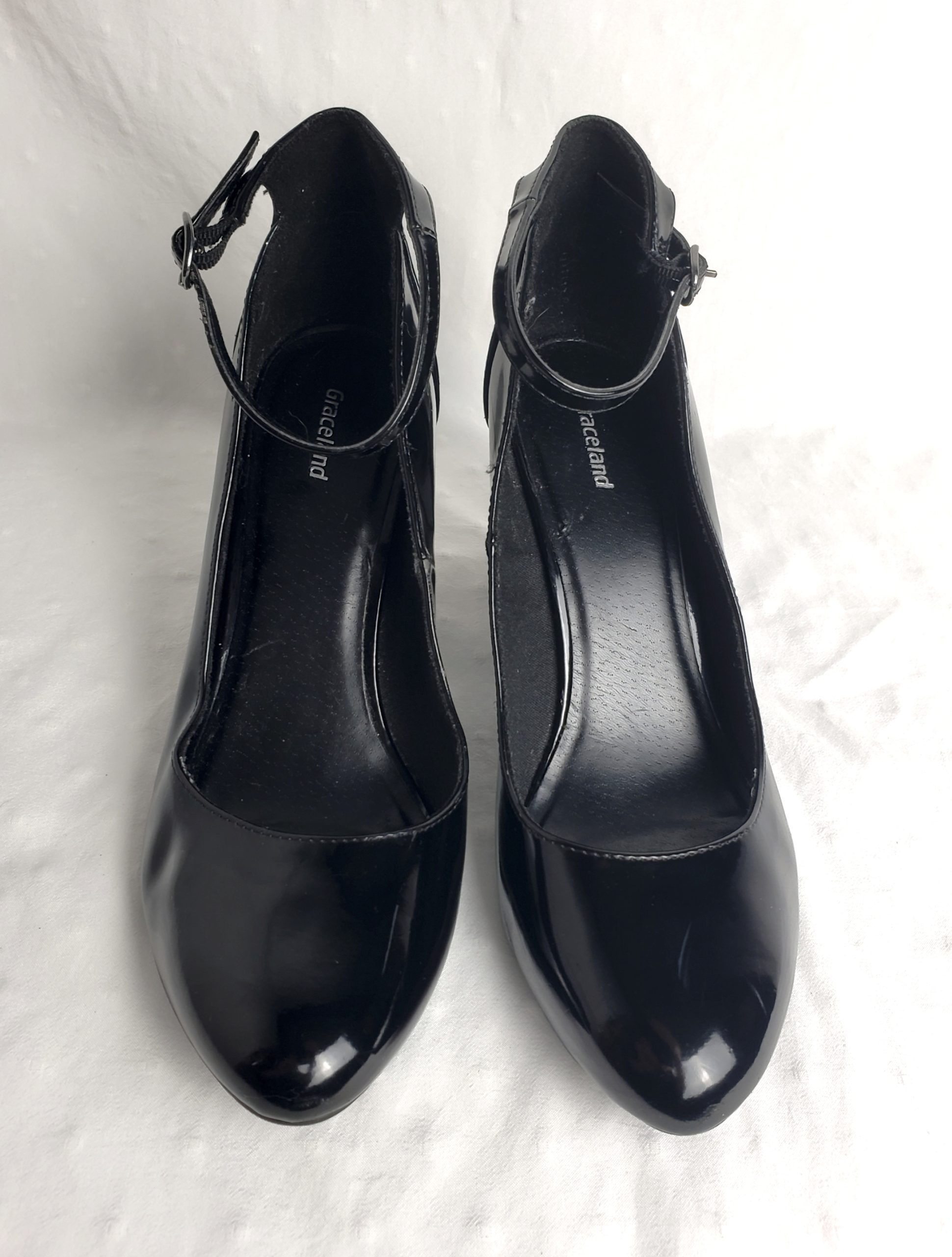 Чорні туфлі Graceland з ремінцем розмір 39 - елегантне жіноче взуття на каблуку 9 см 2 Чорні туфлі Graceland з ремінцем розмір 39 - елегантне жіноче взуття на каблуку 9 см - Зображення 2