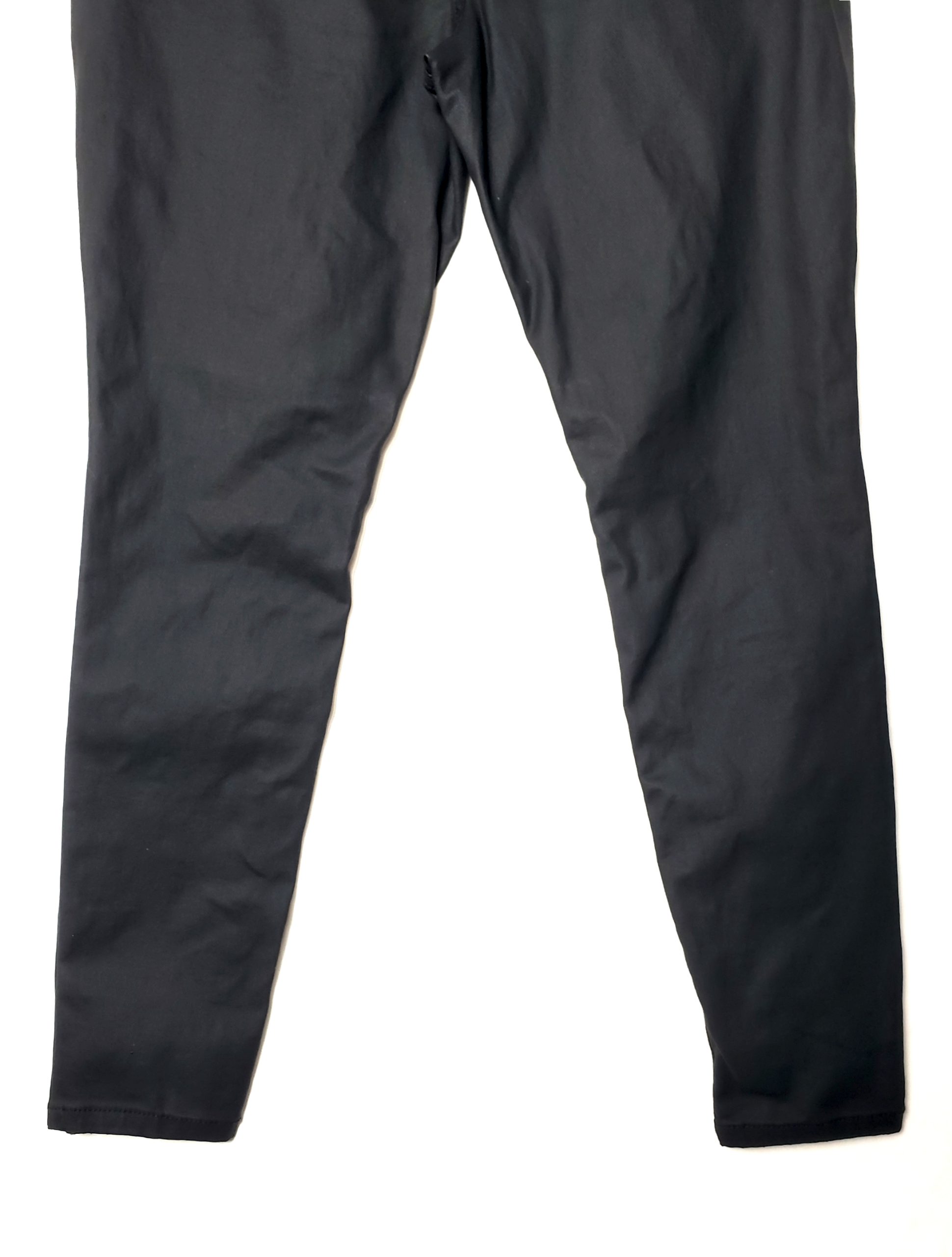 Чорні жіночі штани TU Skinny - ідеальні для офісу та повсякденного носіння 4 Чорні жіночі штани TU Skinny - ідеальні для офісу та повсякденного носіння - Зображення 4