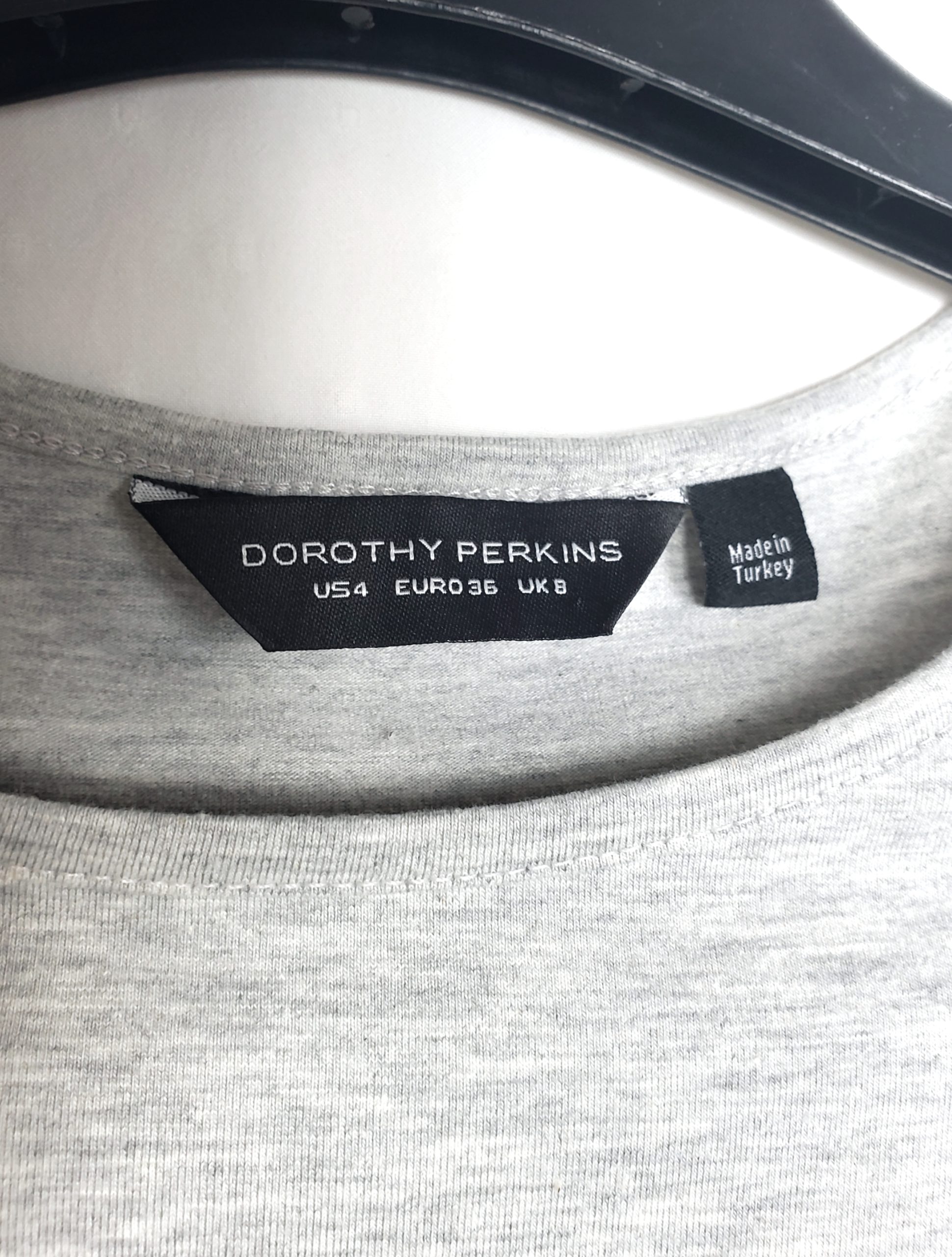 Стильна сіра сукня Dorothy Perkins - елегантний повсякденний образ з ідеальною посадкою 5 Стильна сіра сукня Dorothy Perkins - елегантний повсякденний образ з ідеальною посадкою - Зображення 5