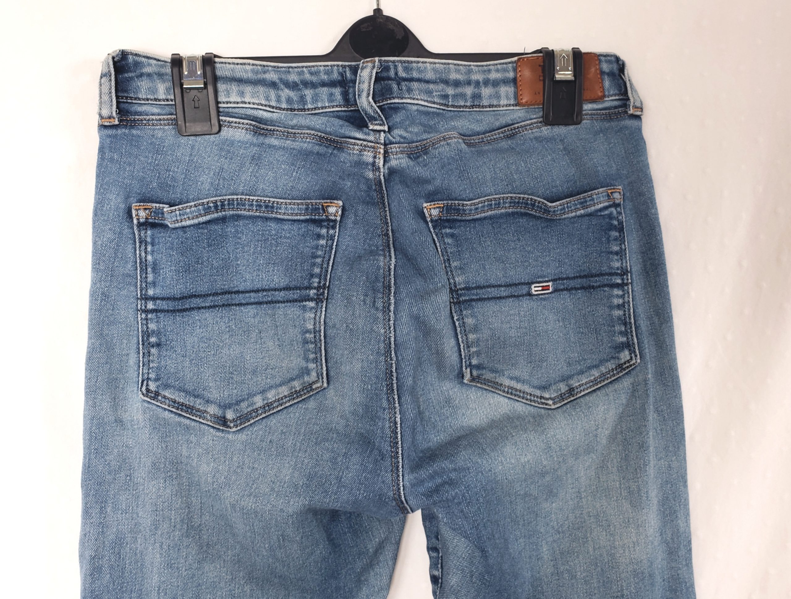 Tommy Jeans TJ 2008 High Rise Super Skinny - жіночі джинси з високою посадкою в ідеальному стані 4 Tommy Jeans TJ 2008 High Rise Super Skinny - жіночі джинси з високою посадкою в ідеальному стані - Зображення 4