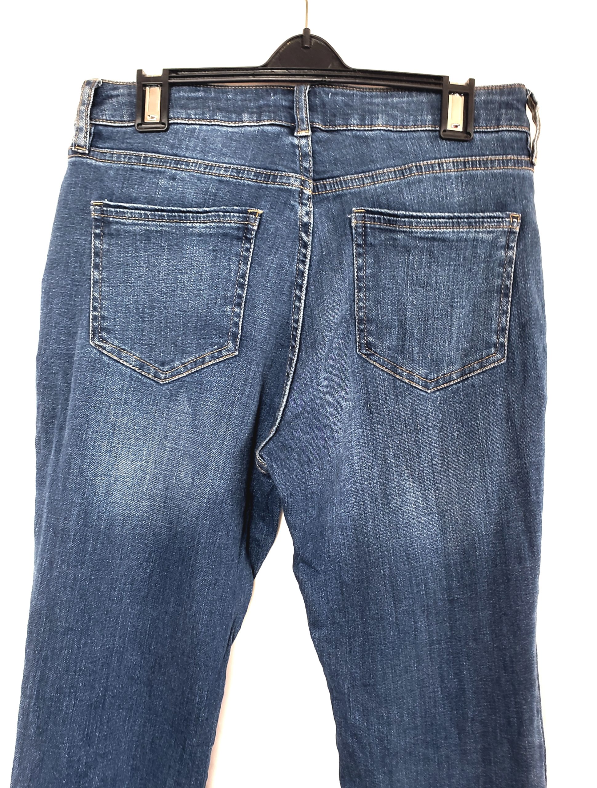 Темно-сині жіночі джинси F&F у ідеальному стані - комфорт для щоденного носіння та офісного стилю 6 Темно-сині жіночі джинси F&F у ідеальному стані - комфорт для щоденного носіння та офісного стилю - Зображення 6