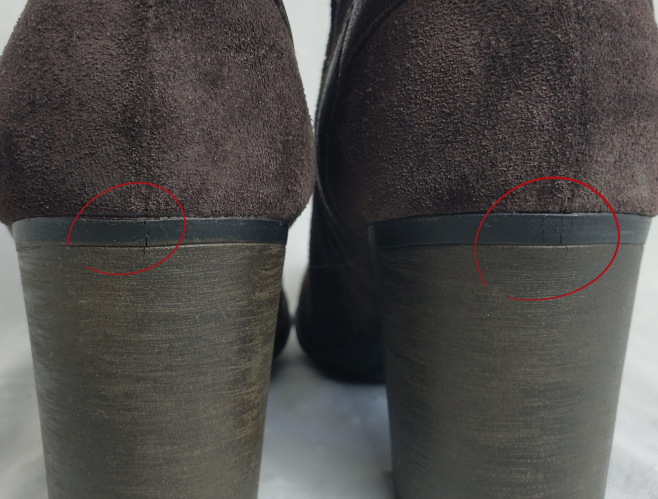 Стильні коричневі черевики Clarks Collection - елегантна замша з каблуком 9 см, розмір 40 9 Стильні коричневі черевики Clarks Collection - елегантна замша з каблуком 9 см, розмір 40 - Зображення 9