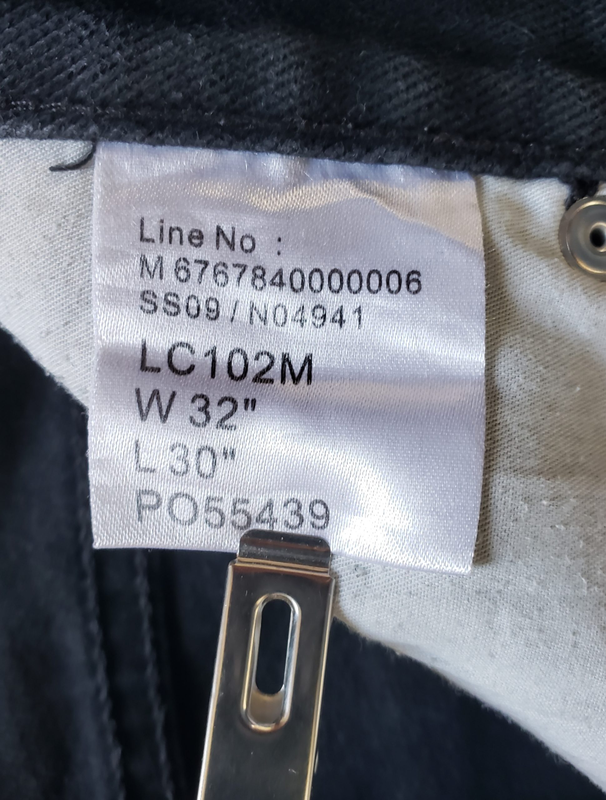 Стильні чорні джинси Lee Cooper - елегантна класика в ідеальному стані 8 Стильні чорні джинси Lee Cooper - елегантна класика в ідеальному стані - Зображення 8